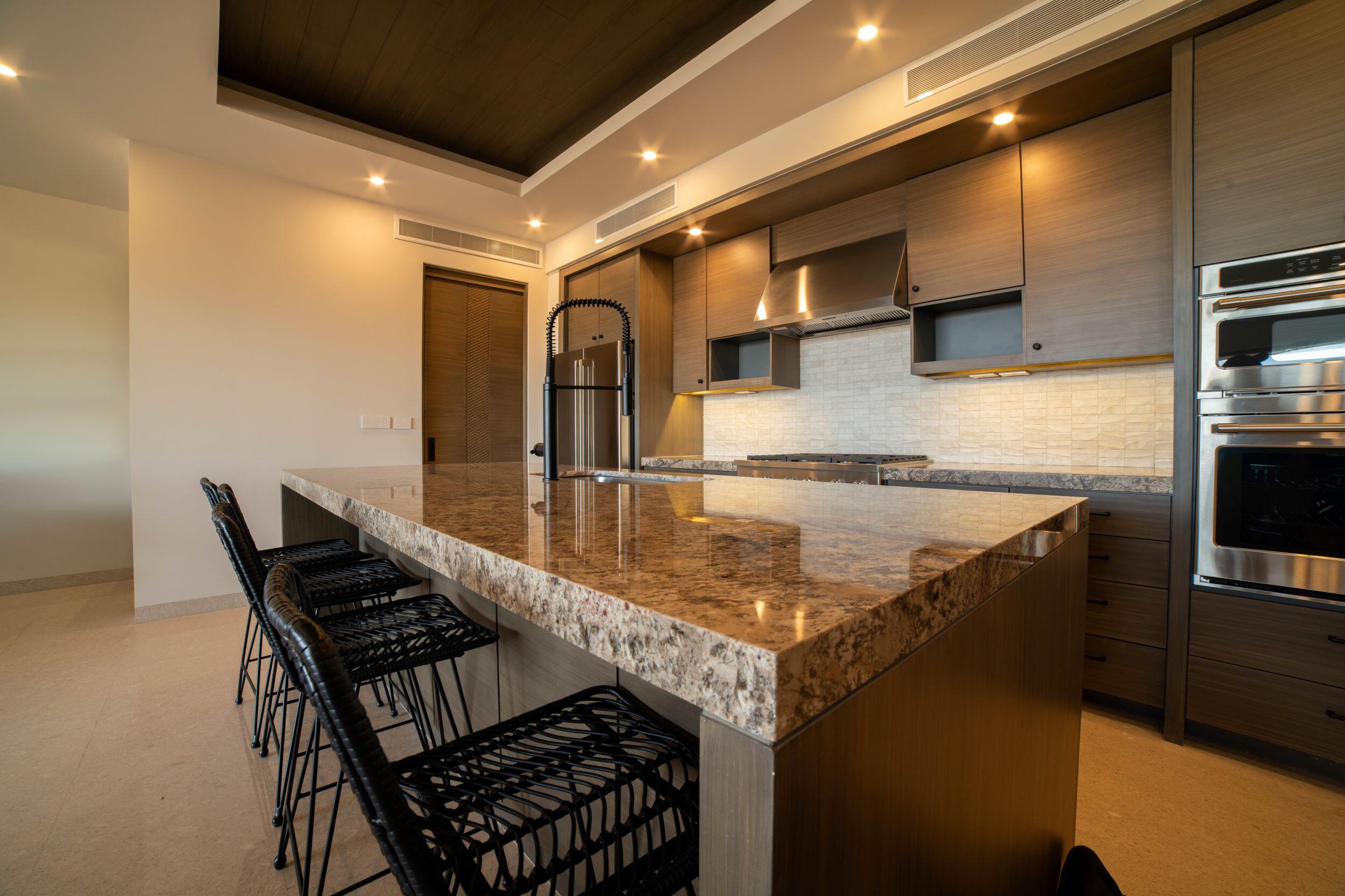Penthouse Alvar in Quivira Los Cabos, Oceanview Luxury 4 Bdrm Condo