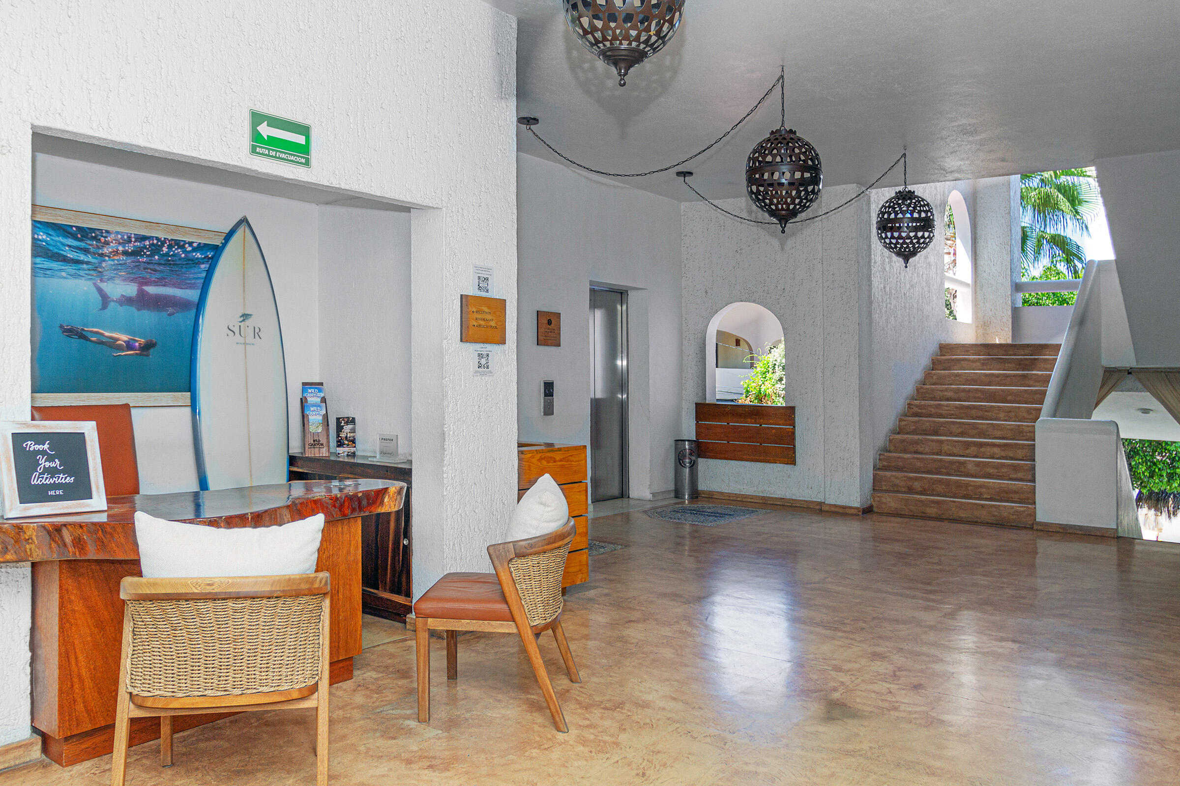 #523 130 Avenida del Pescador, Condo Lucia