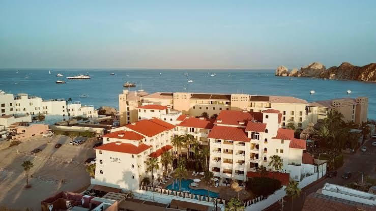 #523 130 Avenida del Pescador, Condo Lucia
