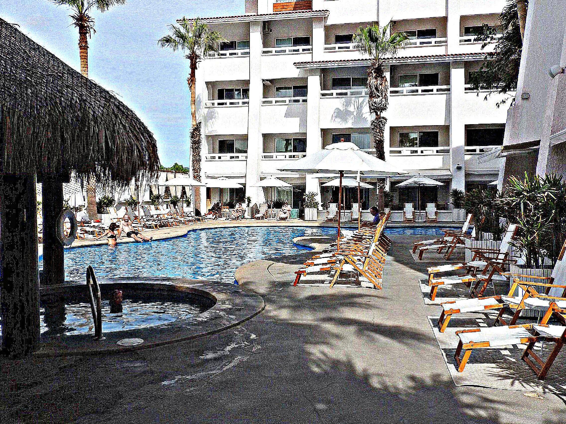 #523 130 Avenida del Pescador, Condo Lucia