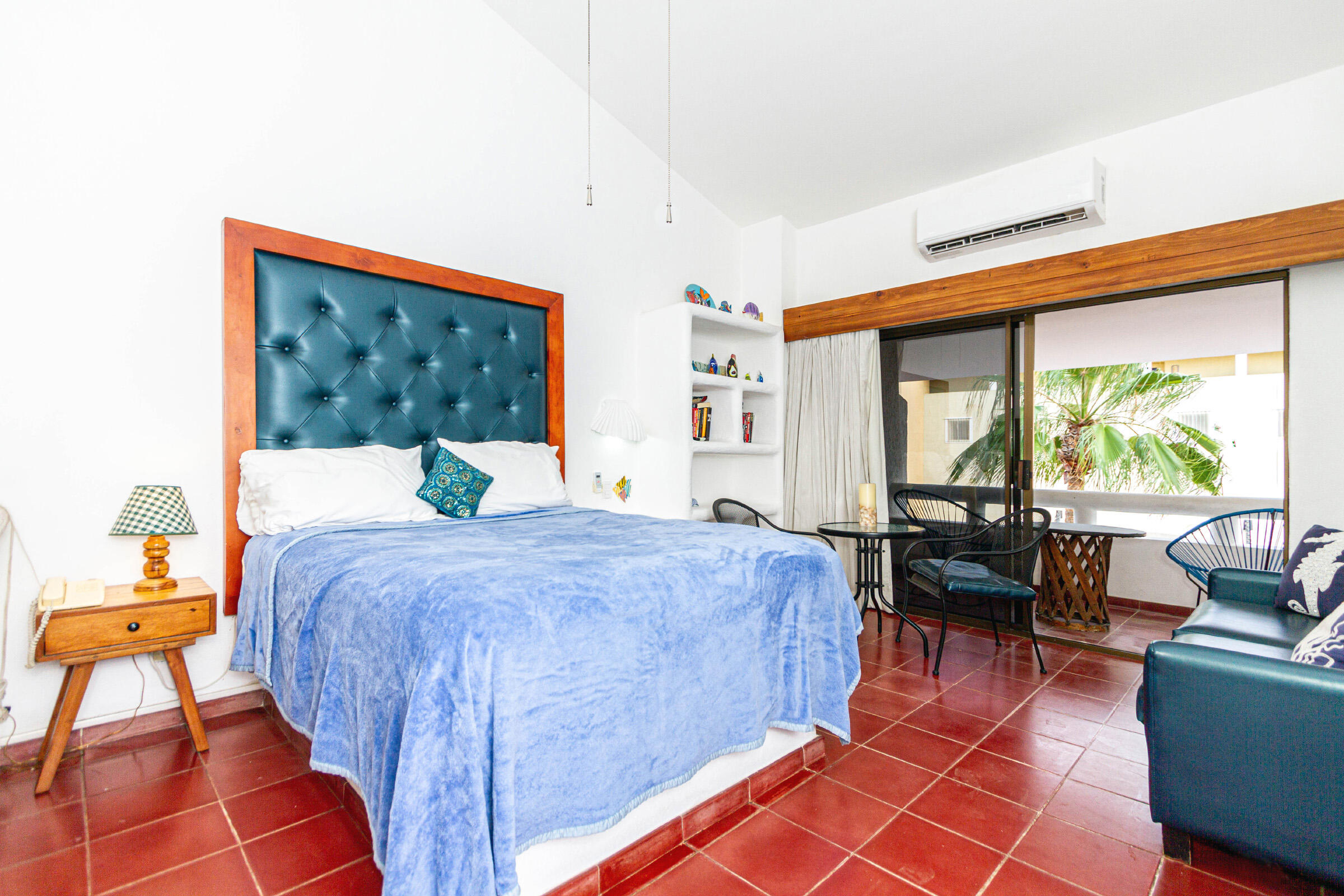 #523 130 Avenida del Pescador, Condo Lucia