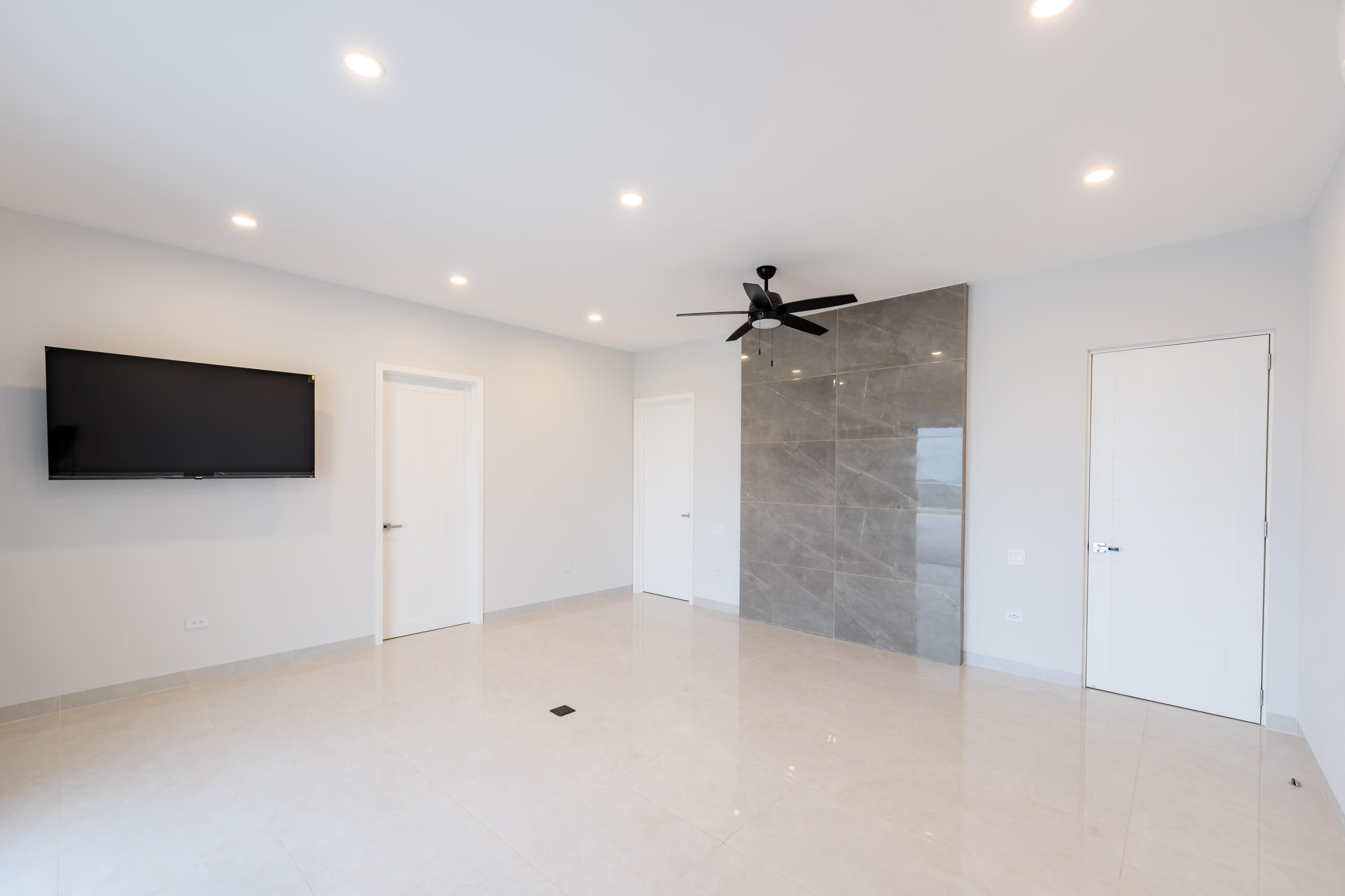 Lot 7 M$ Rolling Hills, Casa Esmeralda