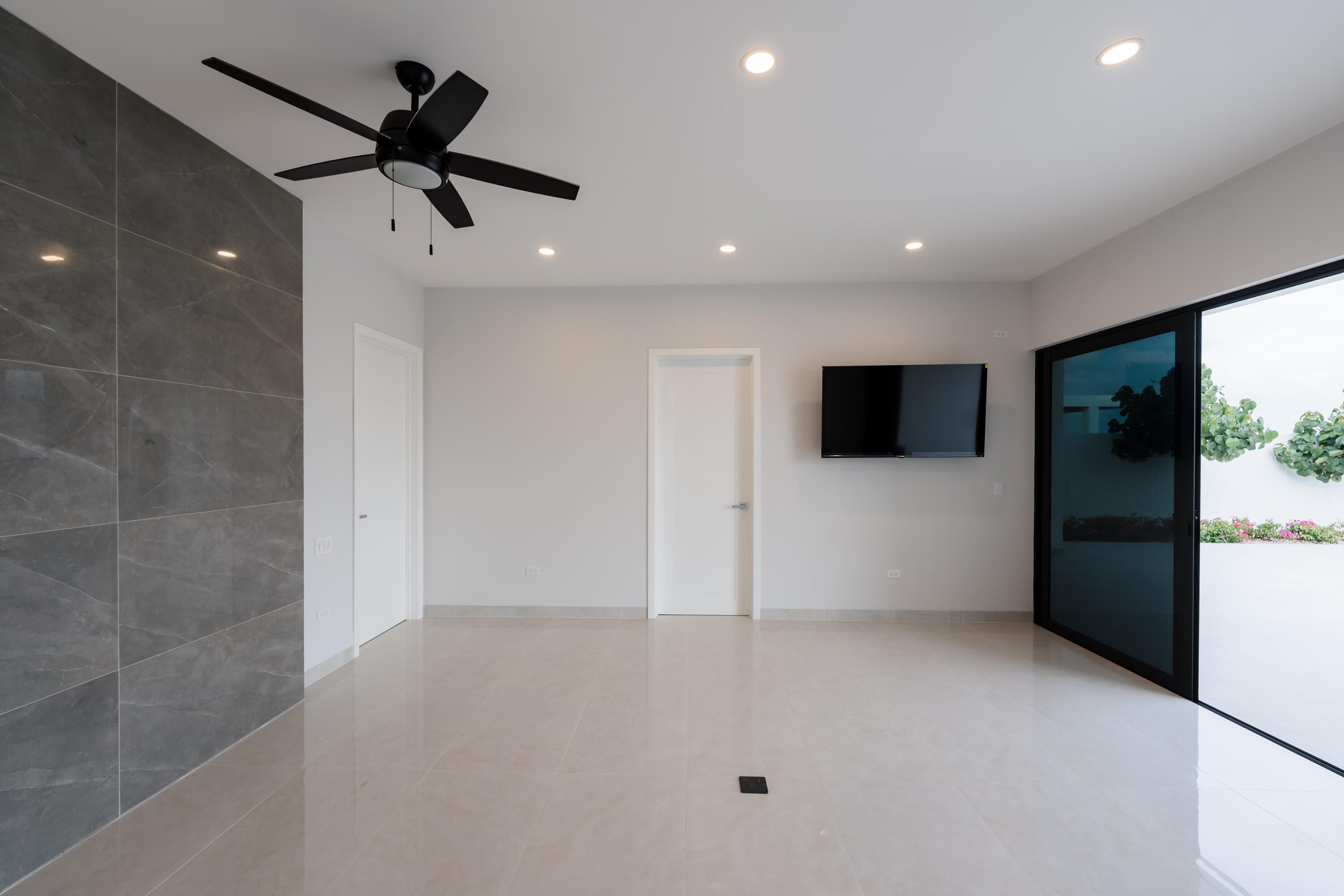 Lot 7 M$ Rolling Hills, Casa Esmeralda