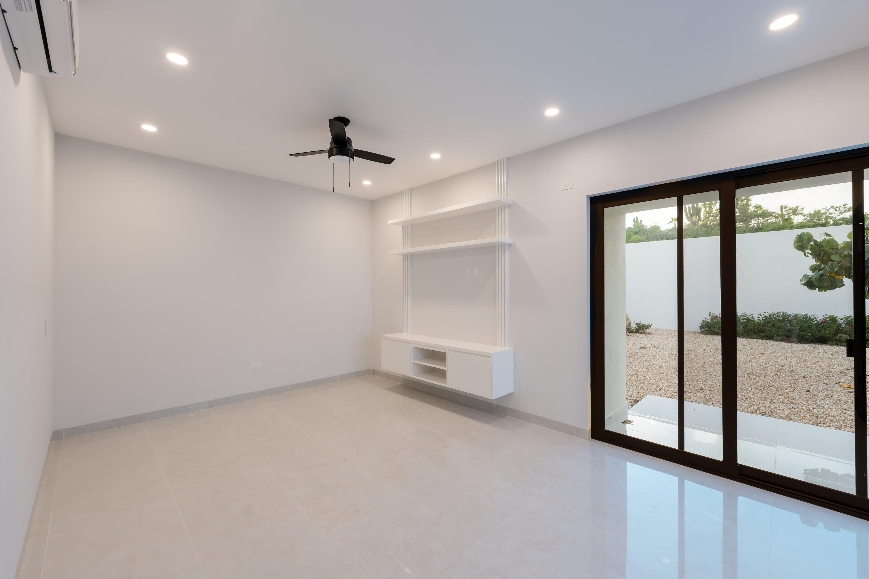 Lot 7 M$ Rolling Hills, Casa Esmeralda