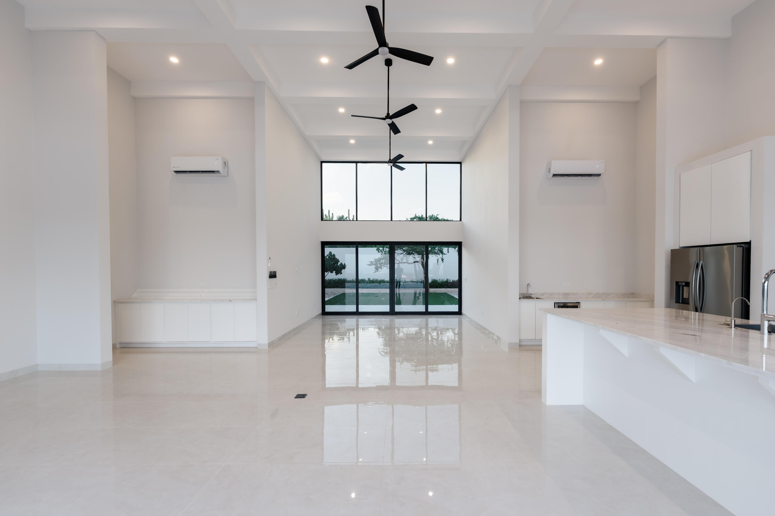 Lot 7 M$ Rolling Hills, Casa Esmeralda