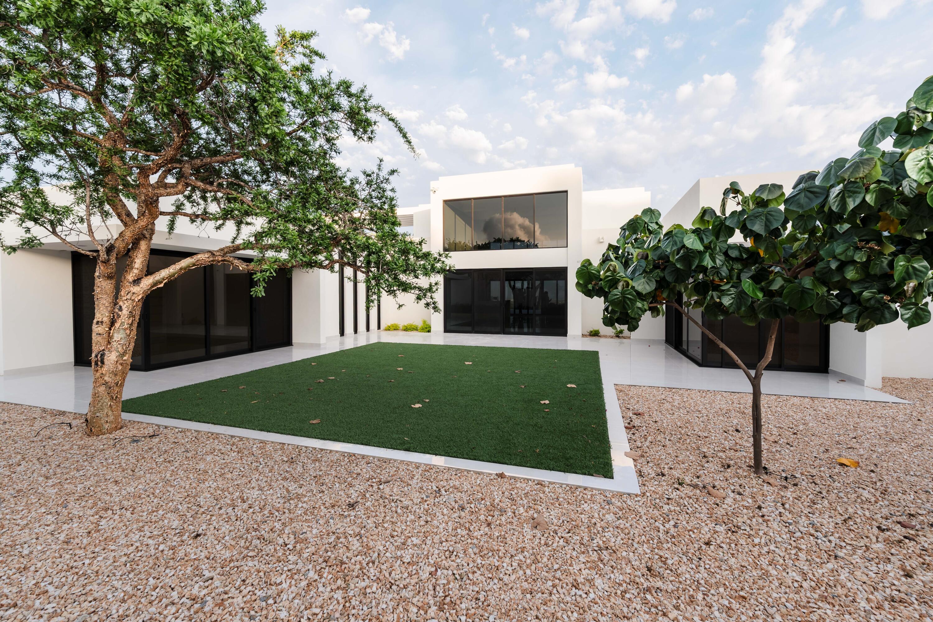 Lot 7 M$ Rolling Hills, Casa Esmeralda
