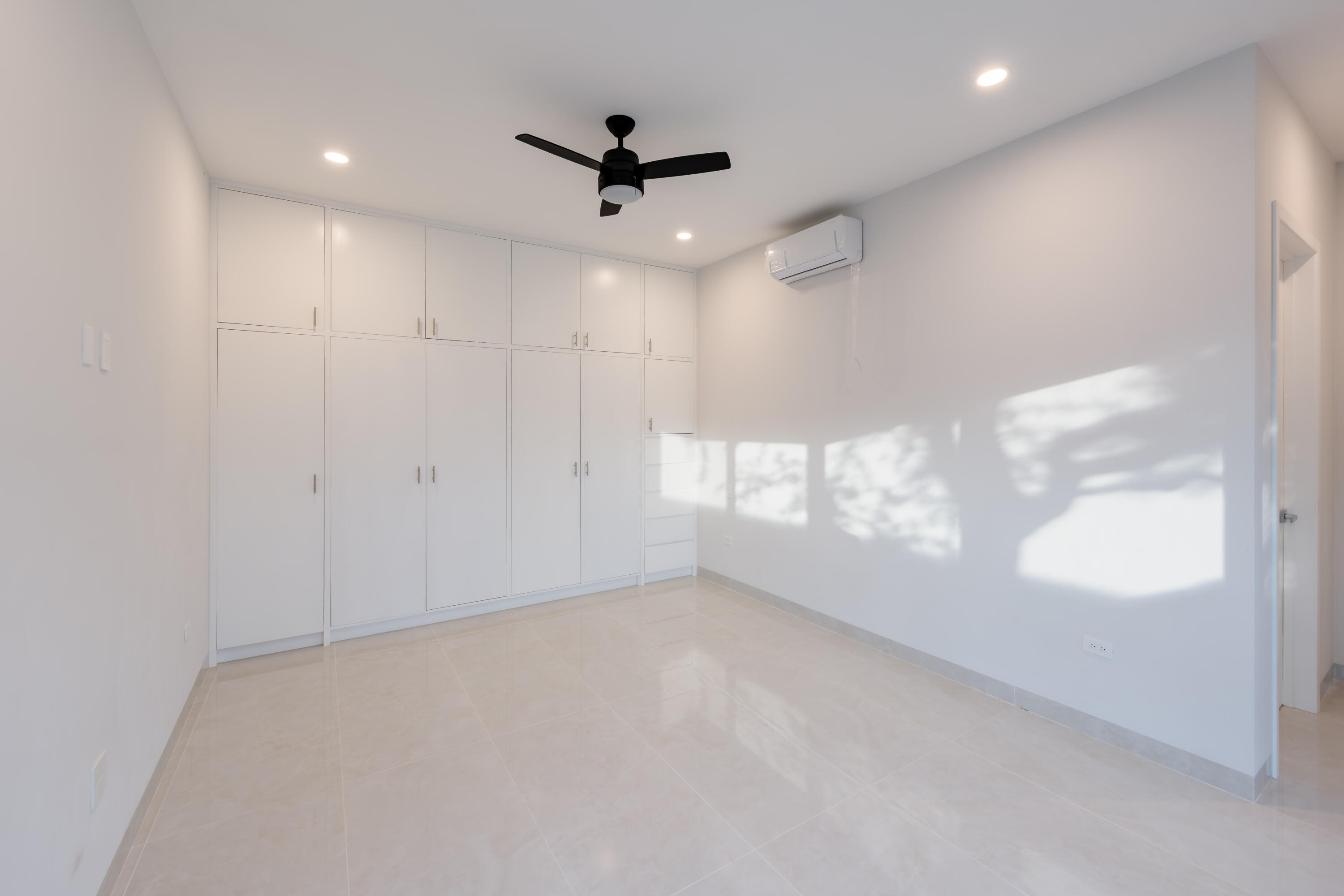 Lot 7 M$ Rolling Hills, Casa Esmeralda