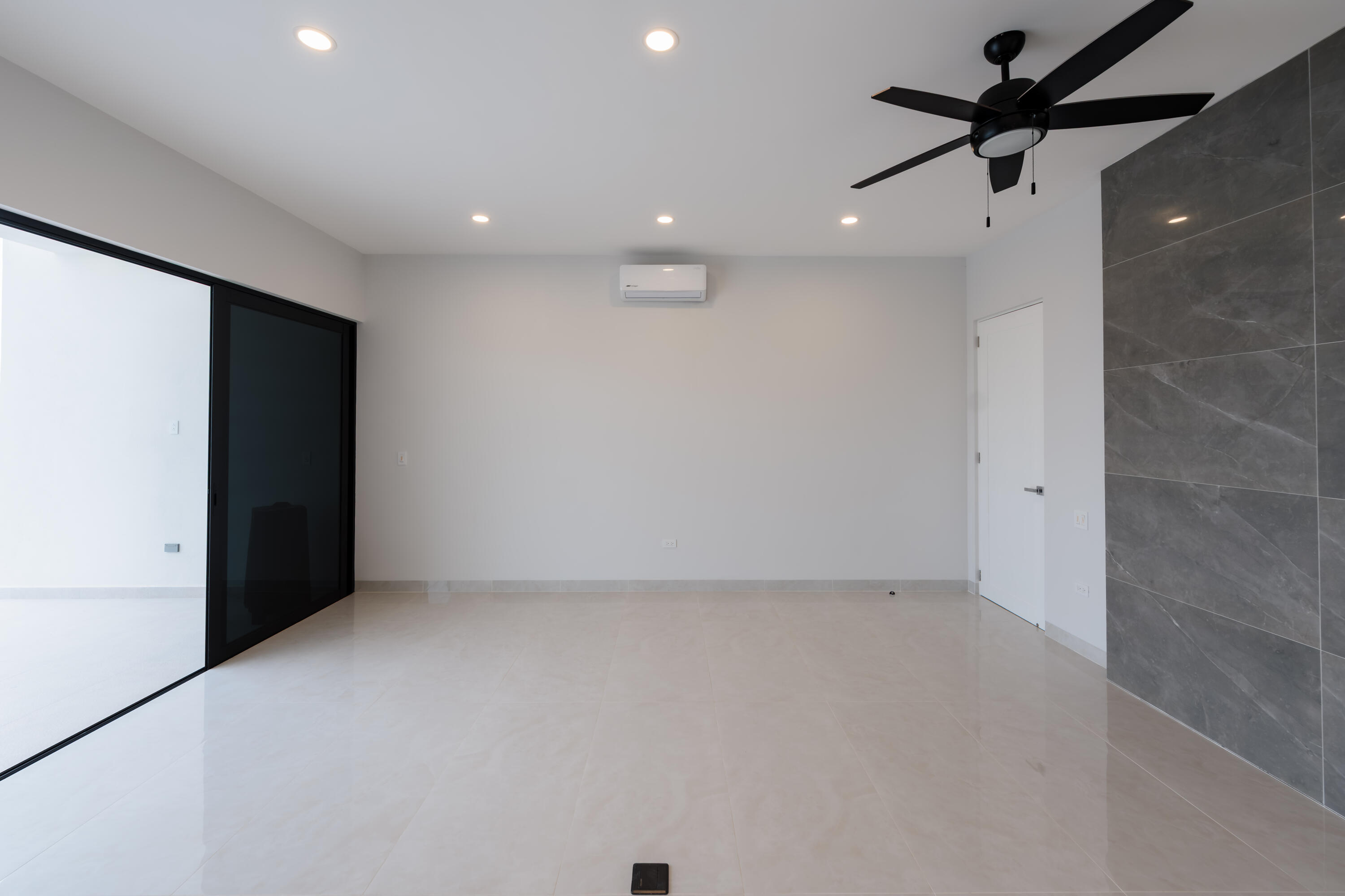 Lot 7 M$ Rolling Hills, Casa Esmeralda