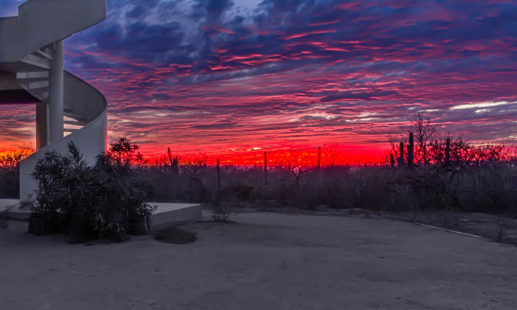 Paseo de Migrino, Casa Paz