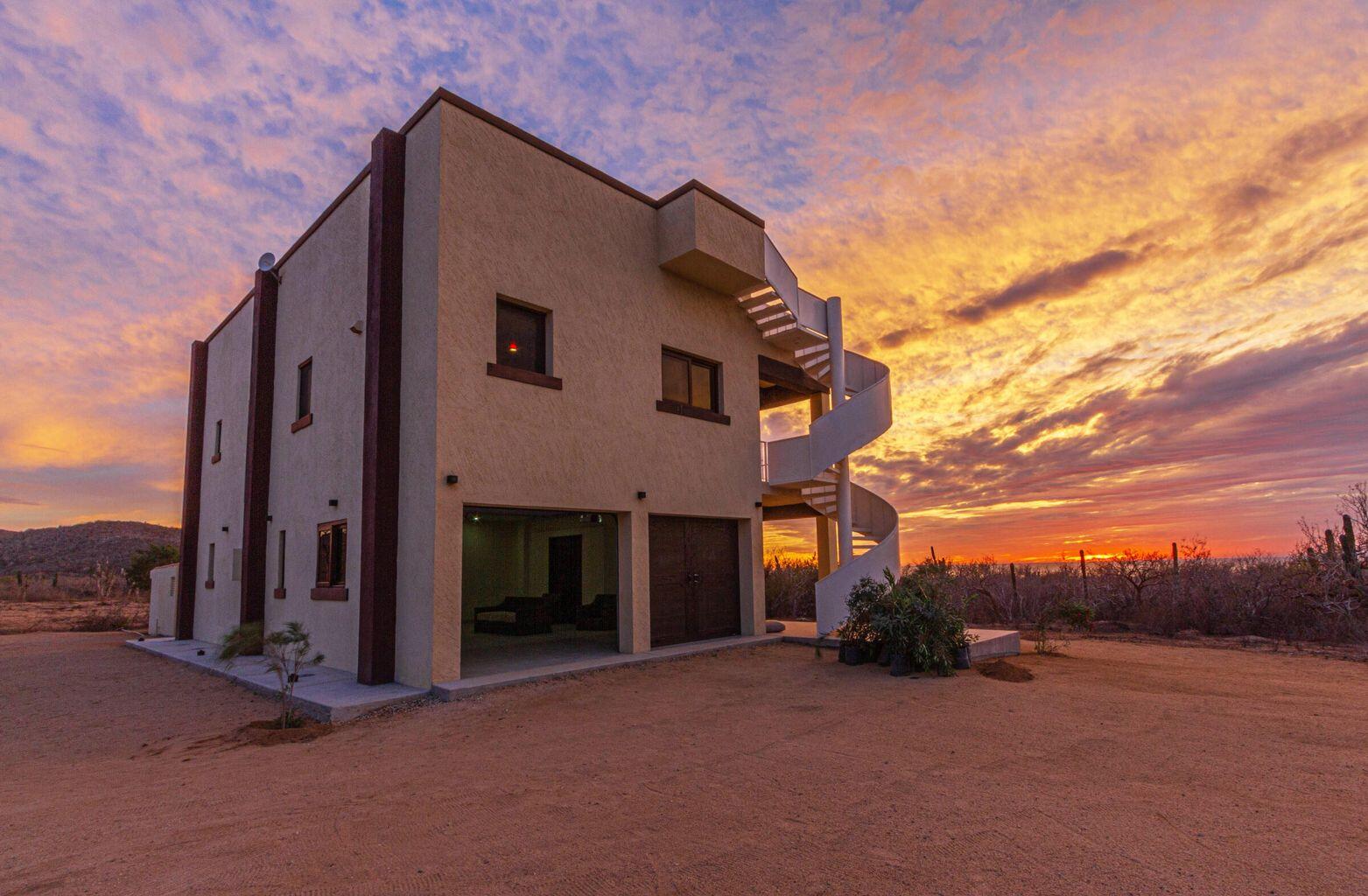 Paseo de Migrino, Casa Paz