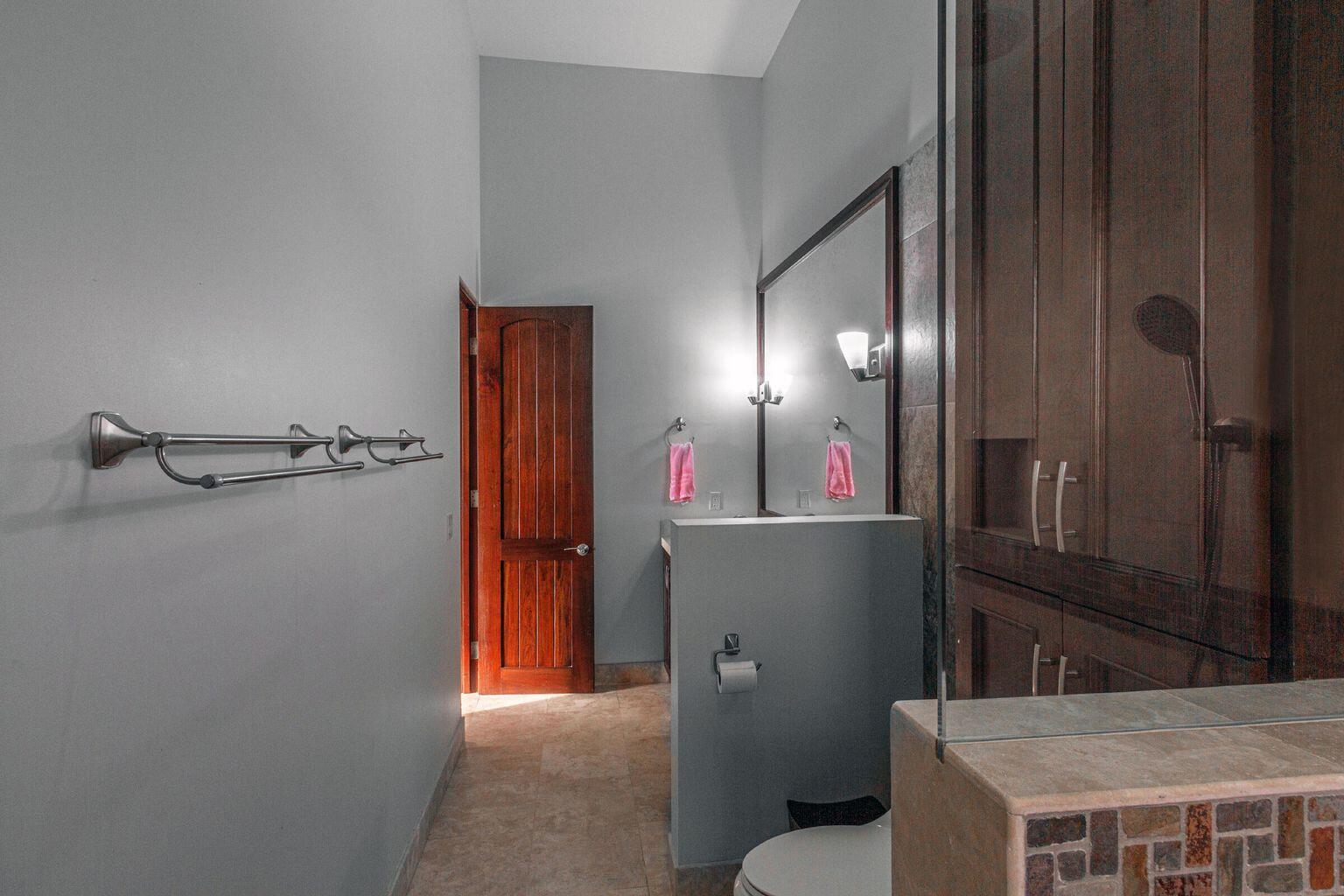 Paseo de Migrino, Casa Paz