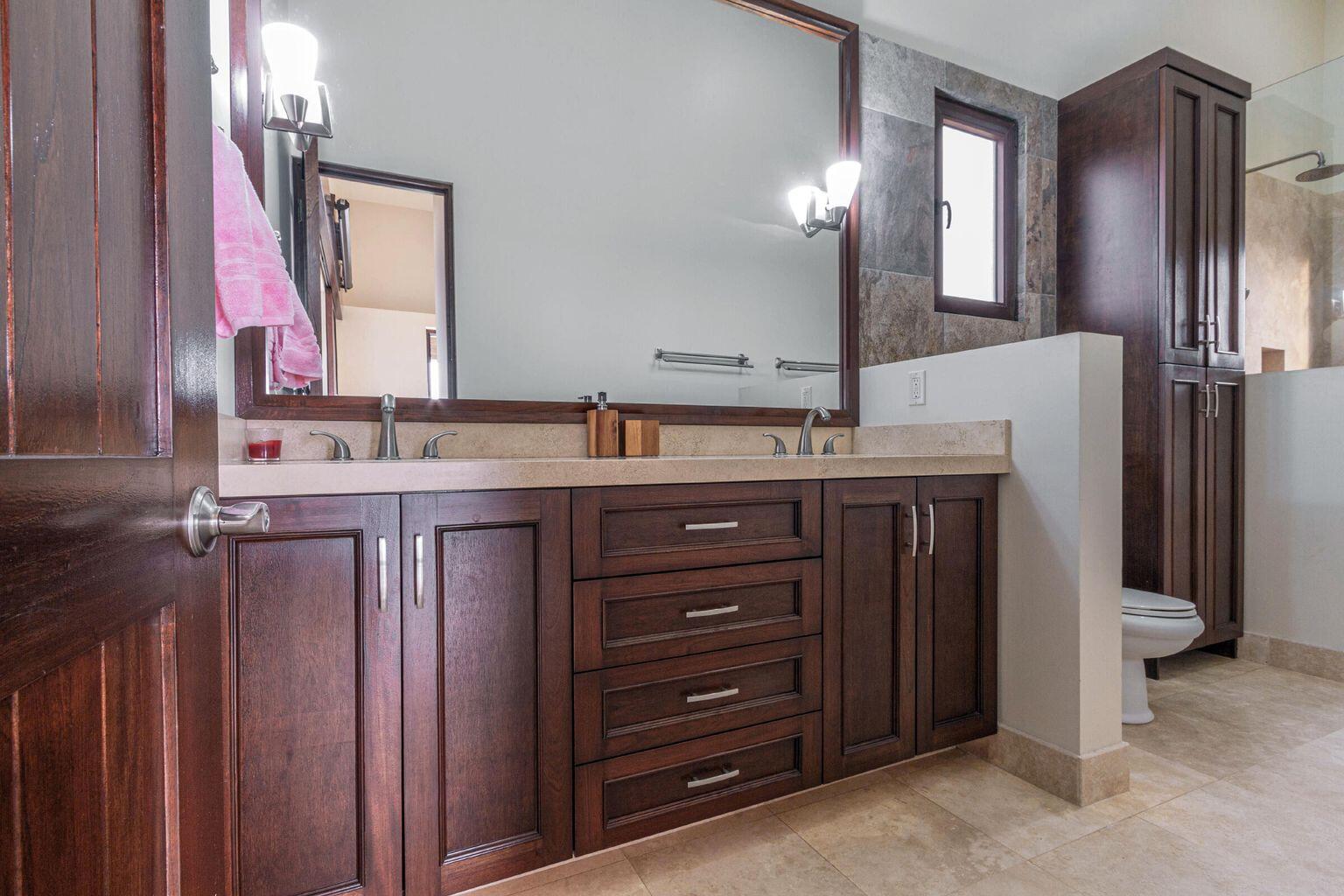 Paseo de Migrino, Casa Paz