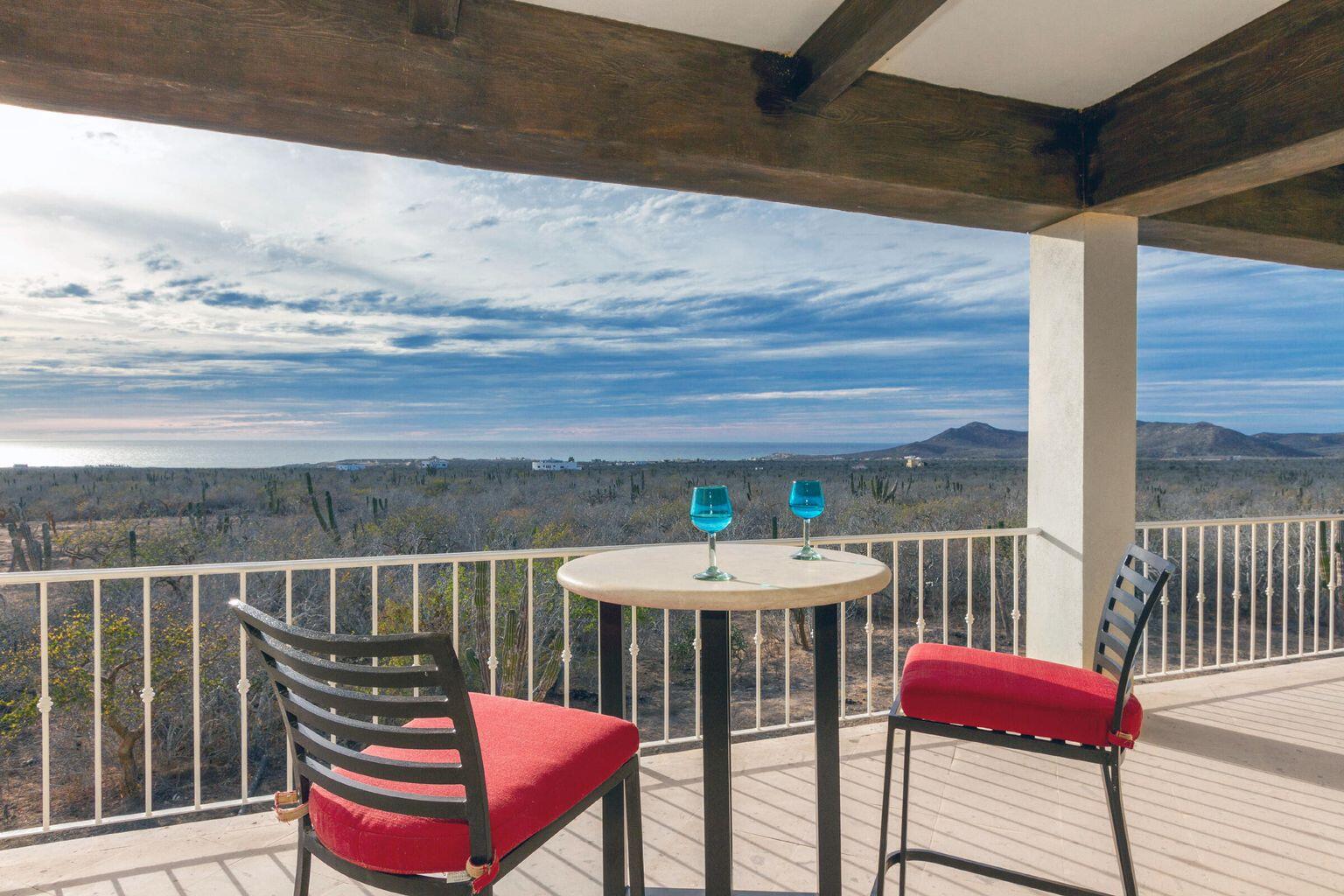 Paseo de Migrino, Casa Paz