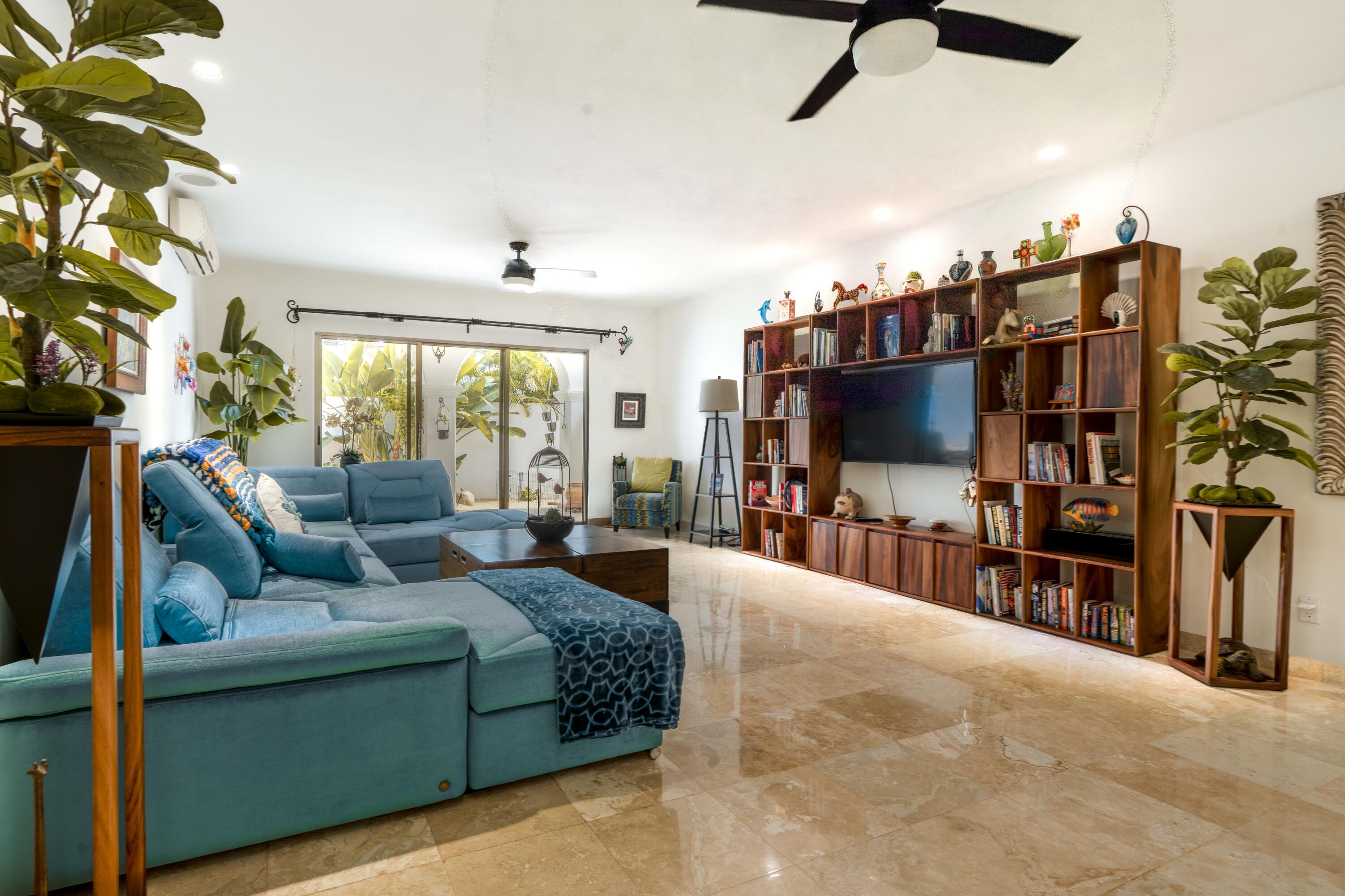 Casa Azul, Calle Privada de Alazan