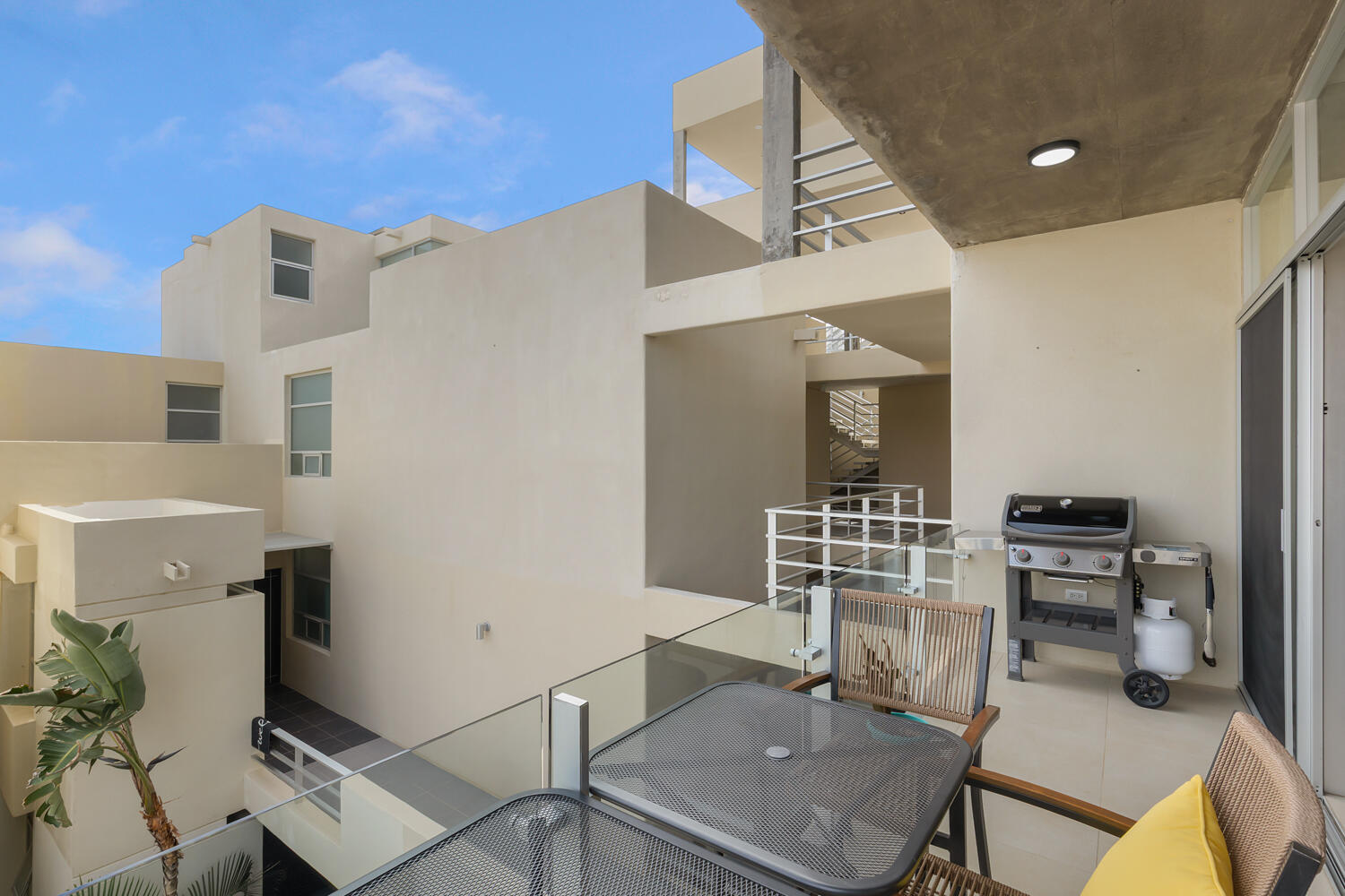 701 Camino bonito oriente, BLUE BAY PLUS