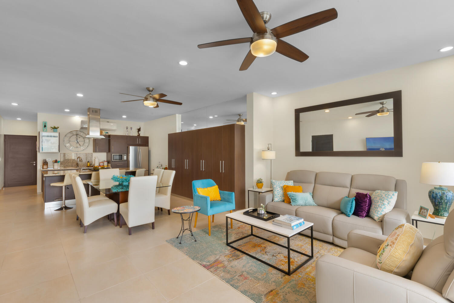 701 Camino bonito oriente, BLUE BAY PLUS