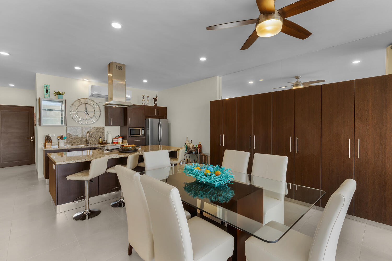 701 Camino bonito oriente, BLUE BAY PLUS