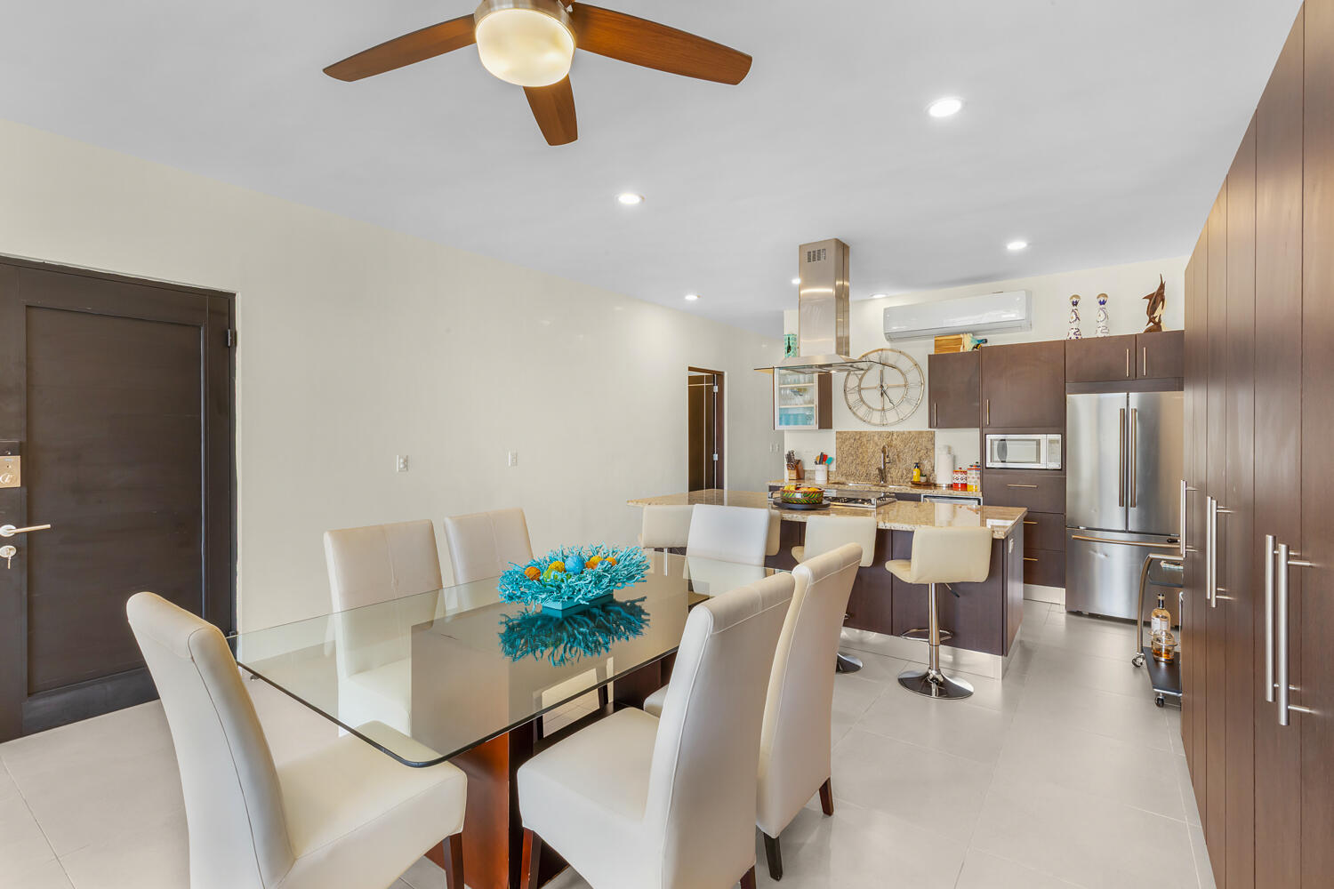 701 Camino bonito oriente, BLUE BAY PLUS