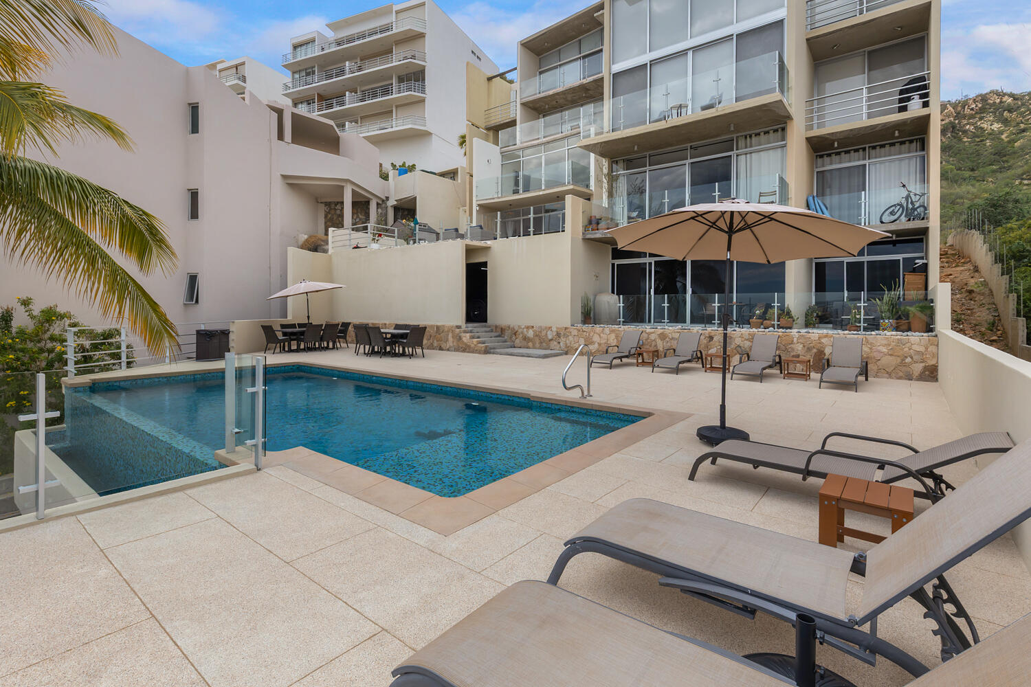 701 Camino bonito oriente, BLUE BAY PLUS
