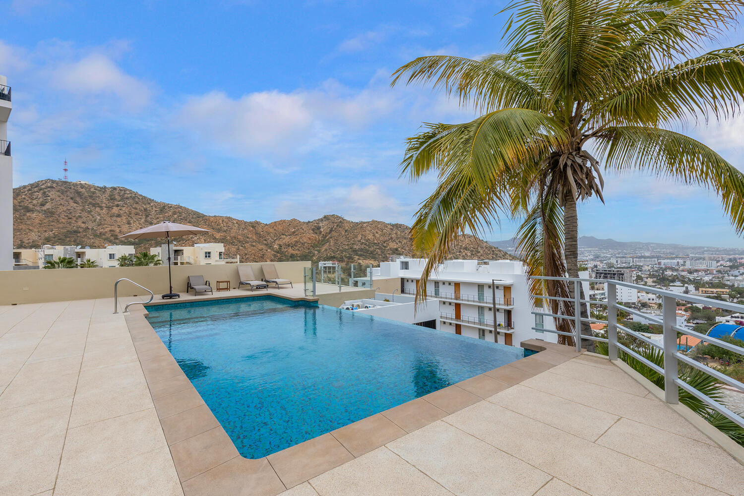 701 Camino bonito oriente, BLUE BAY PLUS