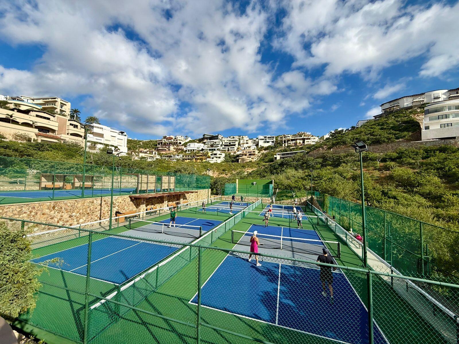 701 Camino bonito oriente, BLUE BAY PLUS