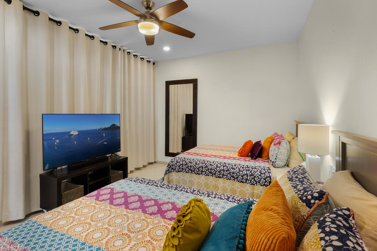 701 Camino bonito oriente, BLUE BAY PLUS