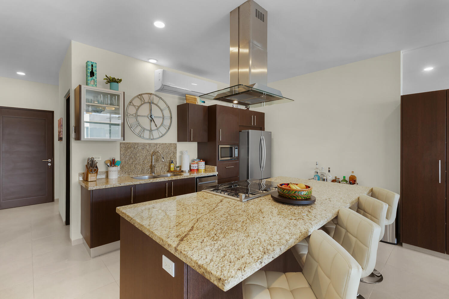 701 Camino bonito oriente, BLUE BAY PLUS