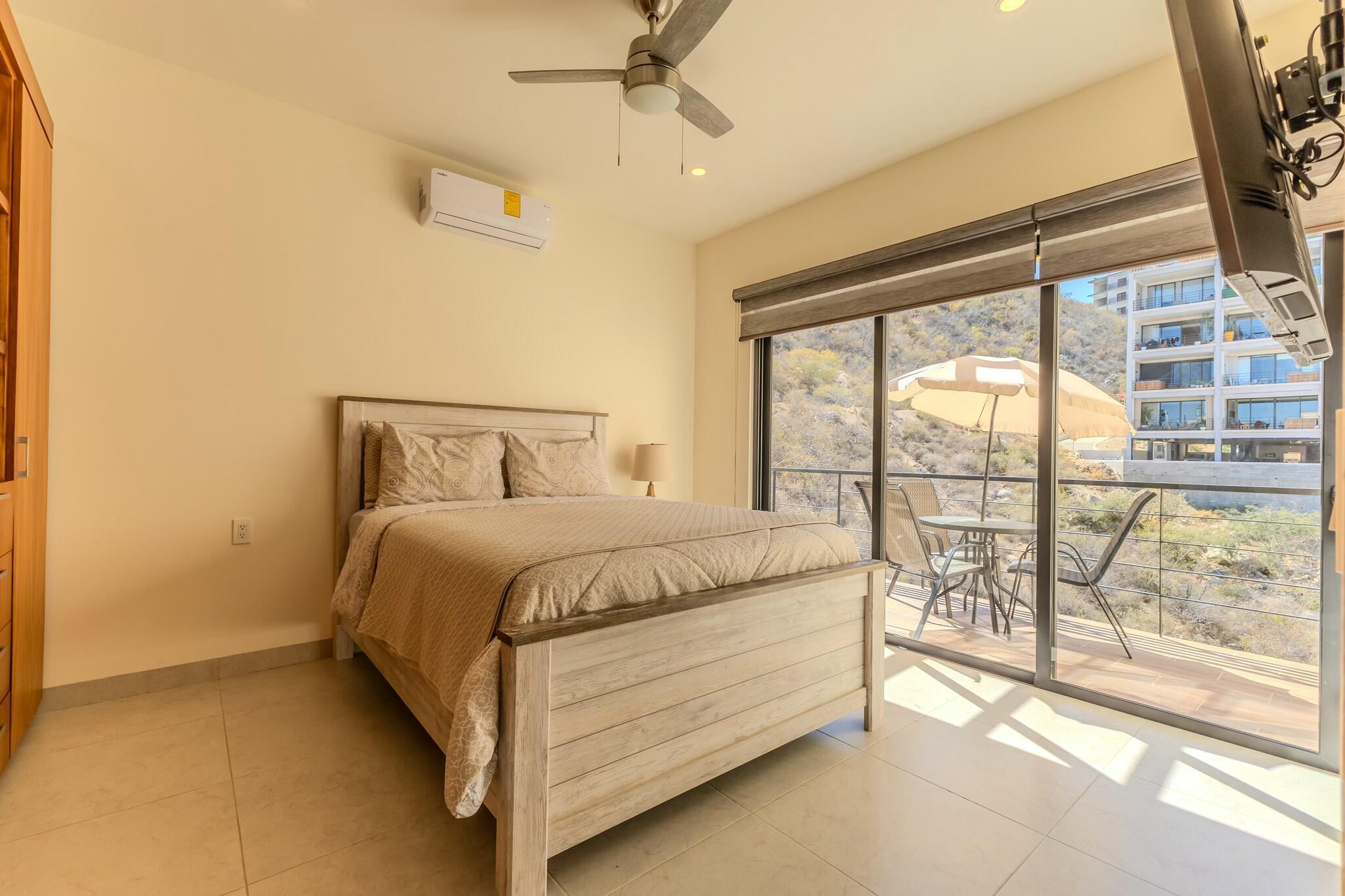 Vista Mare, Skycrest Sunset