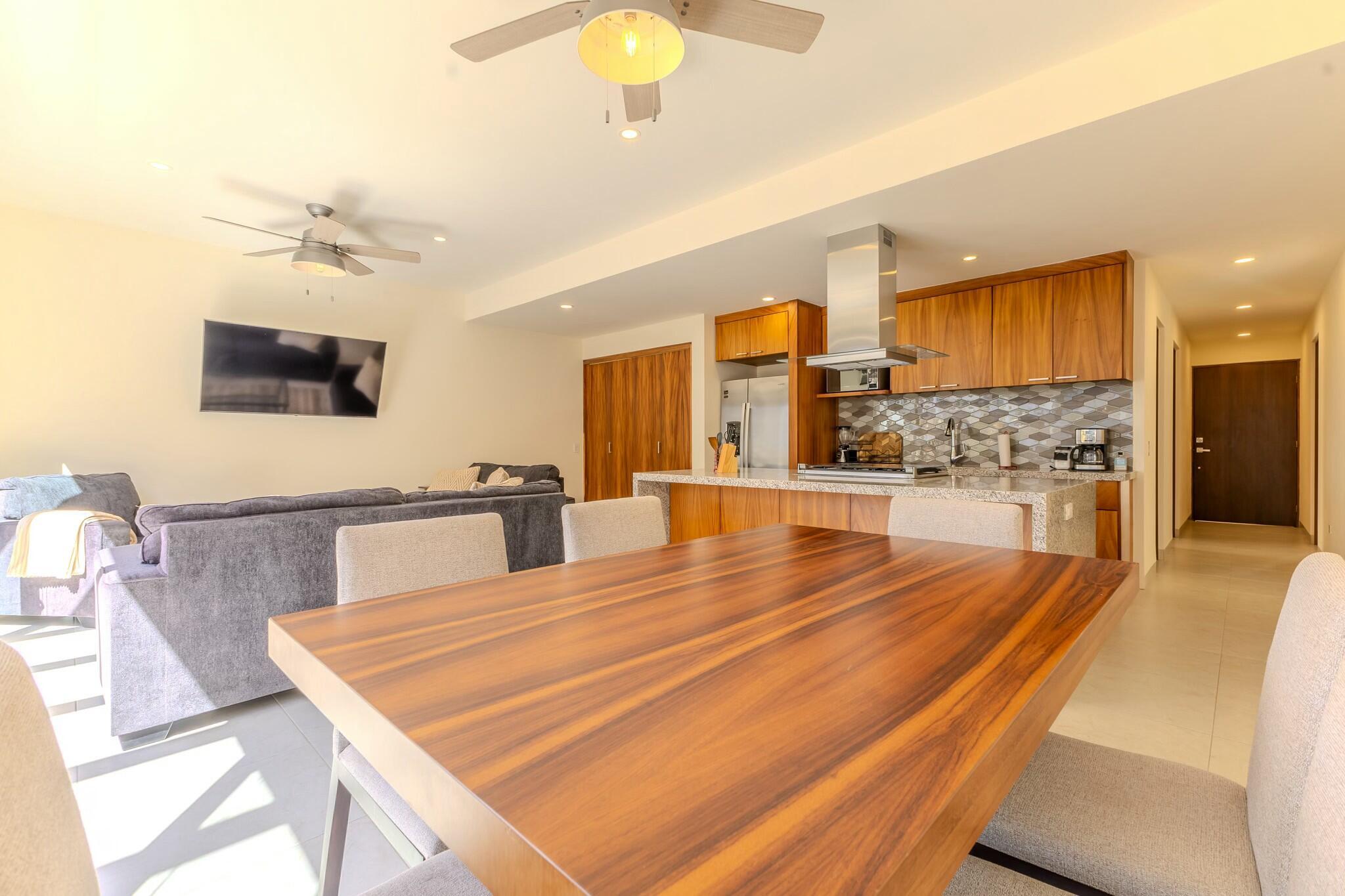 Vista Mare, Skycrest Sunset