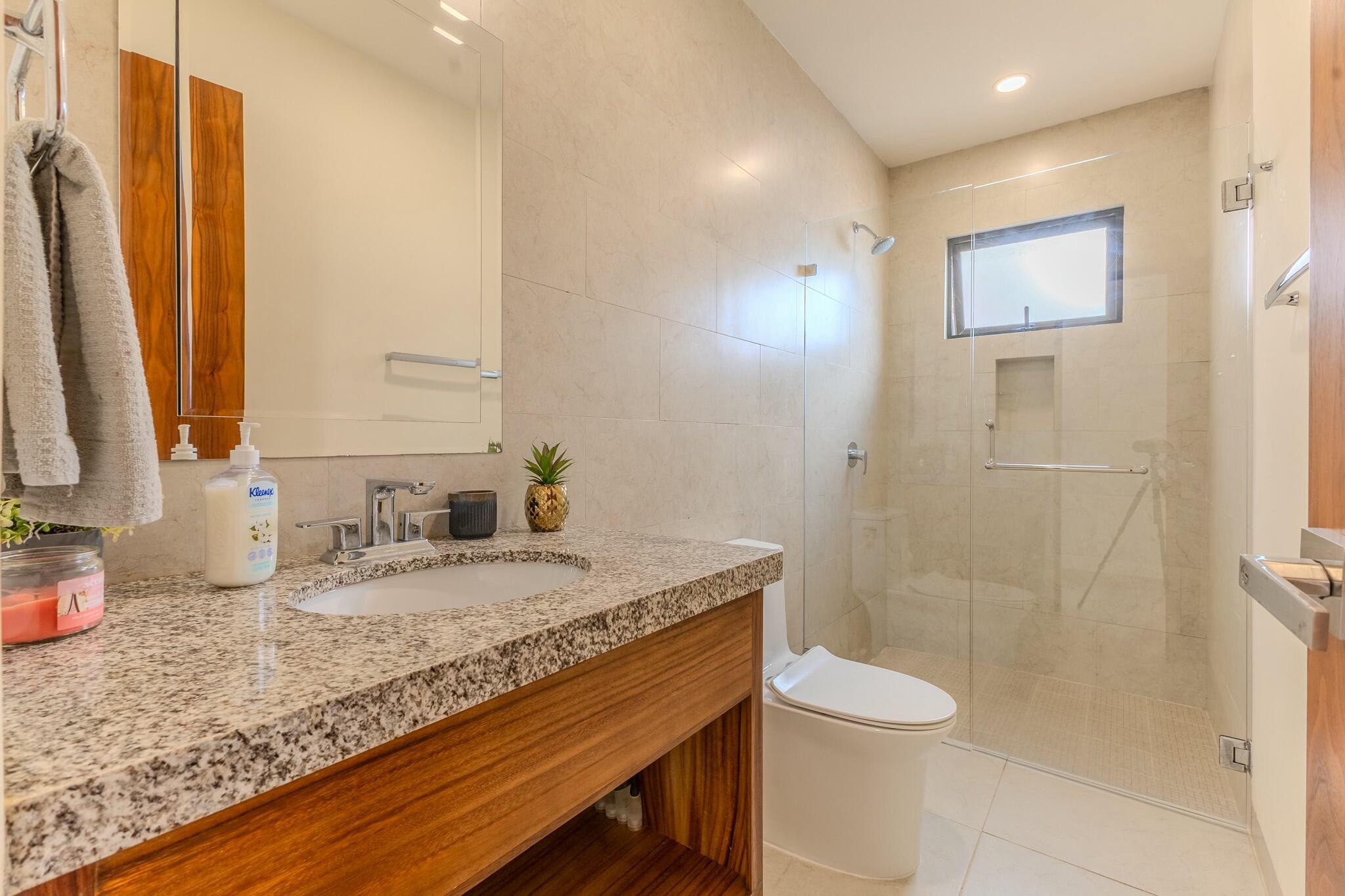 Vista Mare, Skycrest Sunset