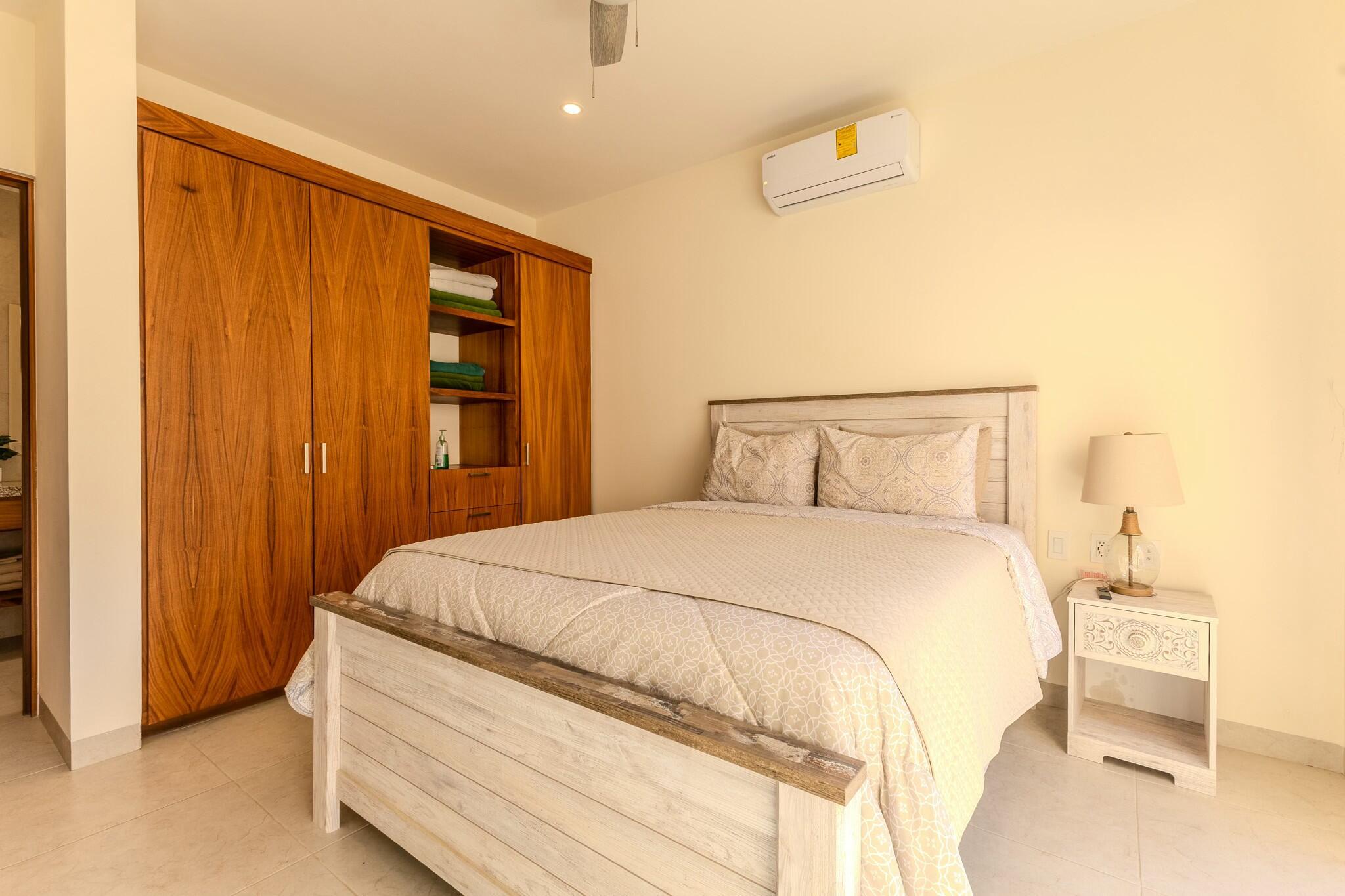 Vista Mare, Skycrest Sunset