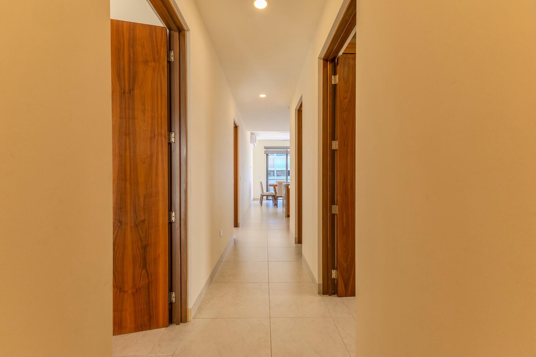 Vista Mare, Skycrest Sunset