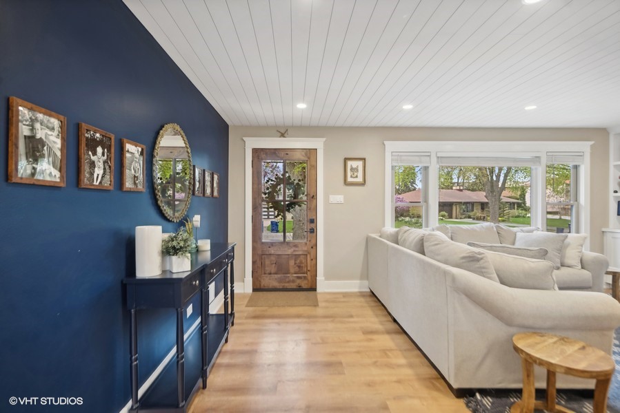 10807 S Depot Street