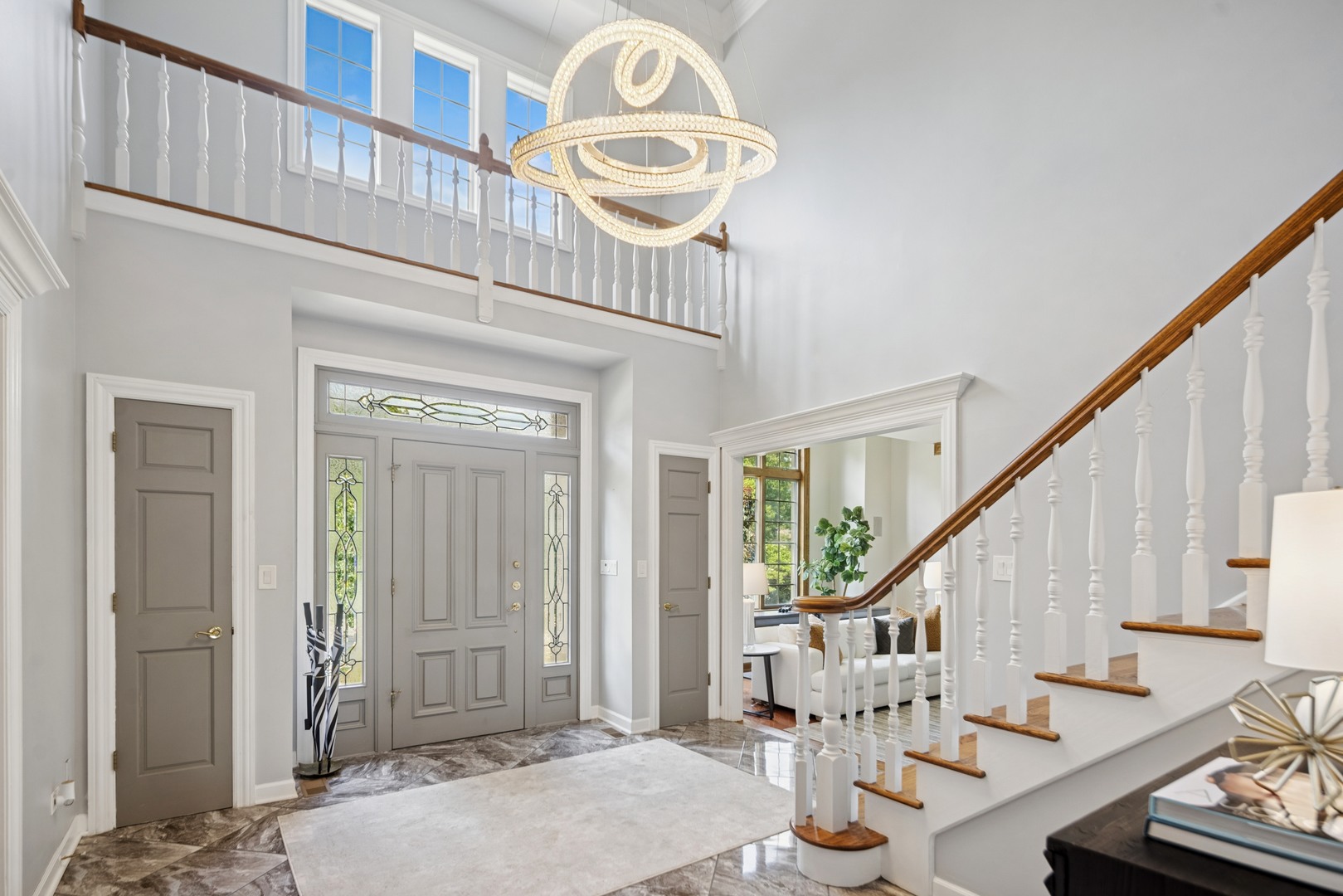 8120 Woodside Lane