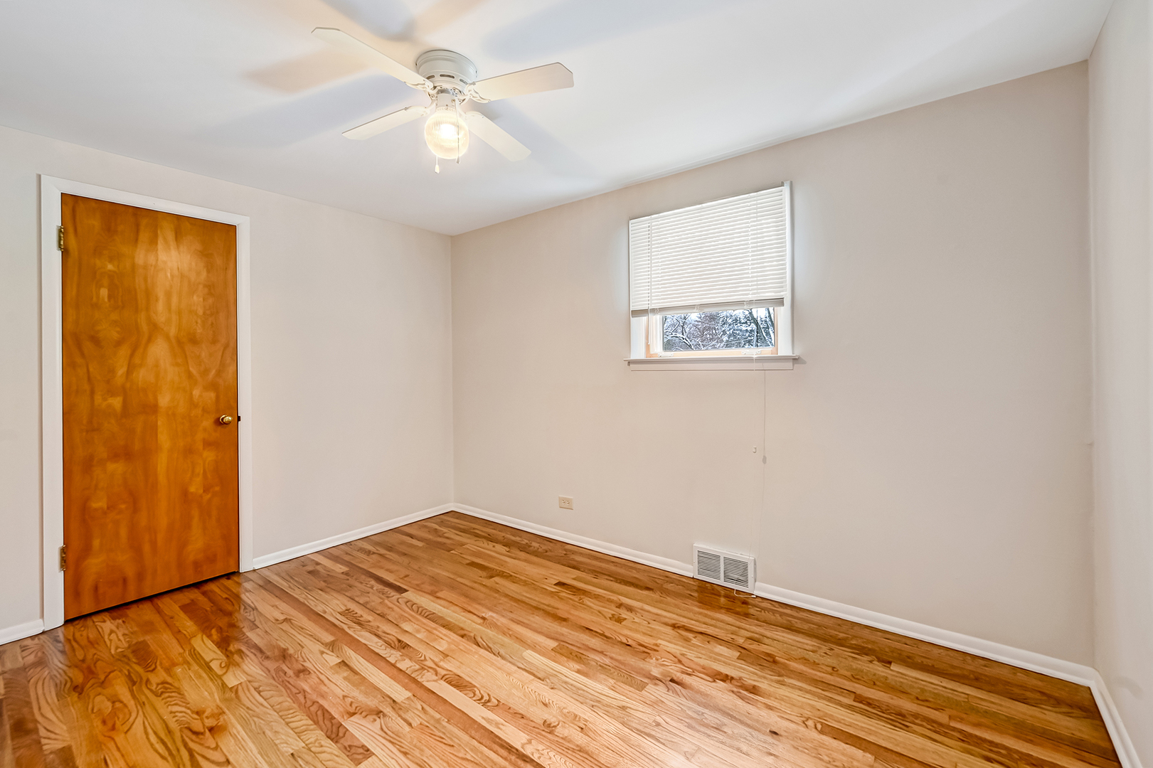 214 WOODSTOCK Avenue