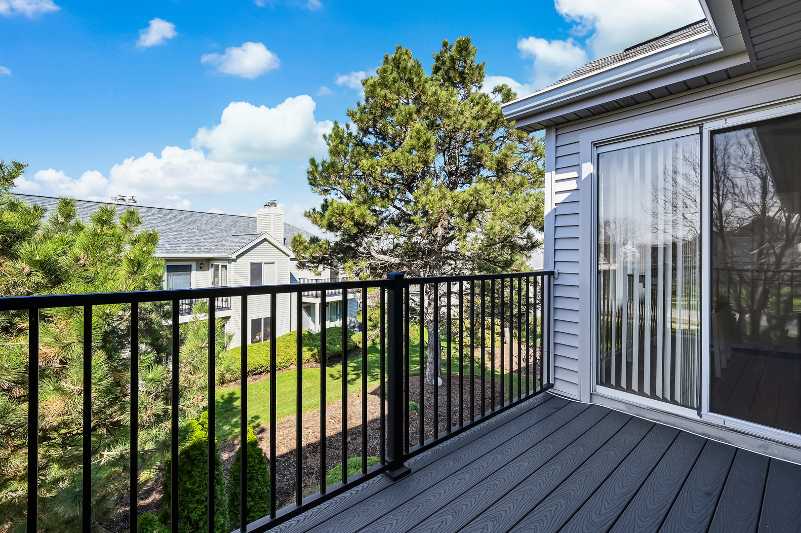 7000 Barrington Court Unit: 204