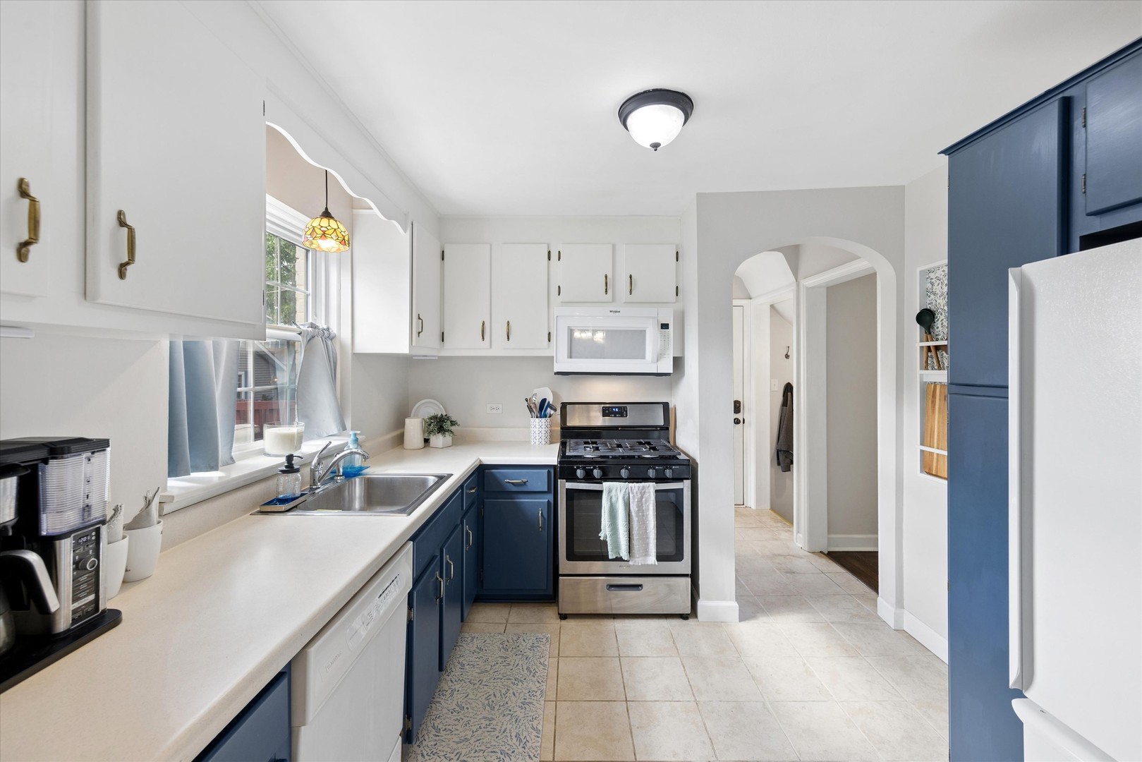 842 Forest Road