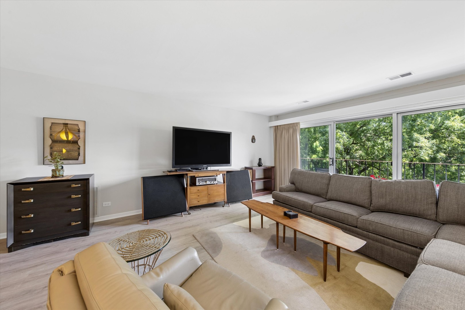441 N Park Boulevard Unit: 4I