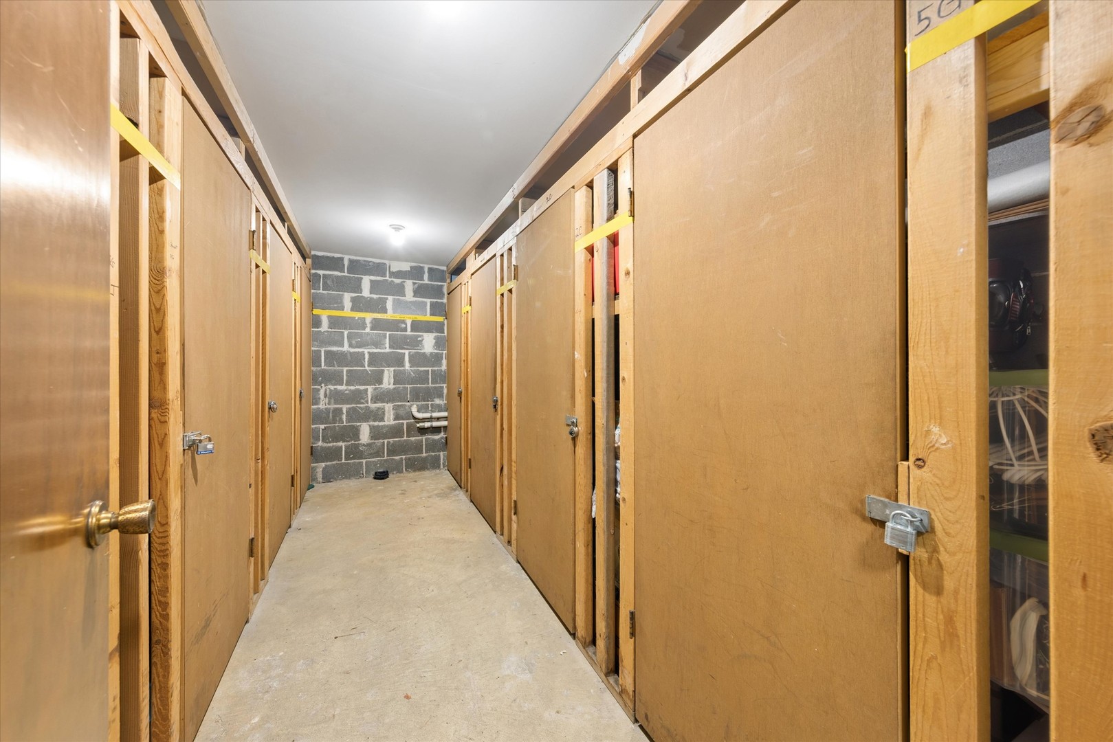 441 N Park Boulevard Unit: 4I