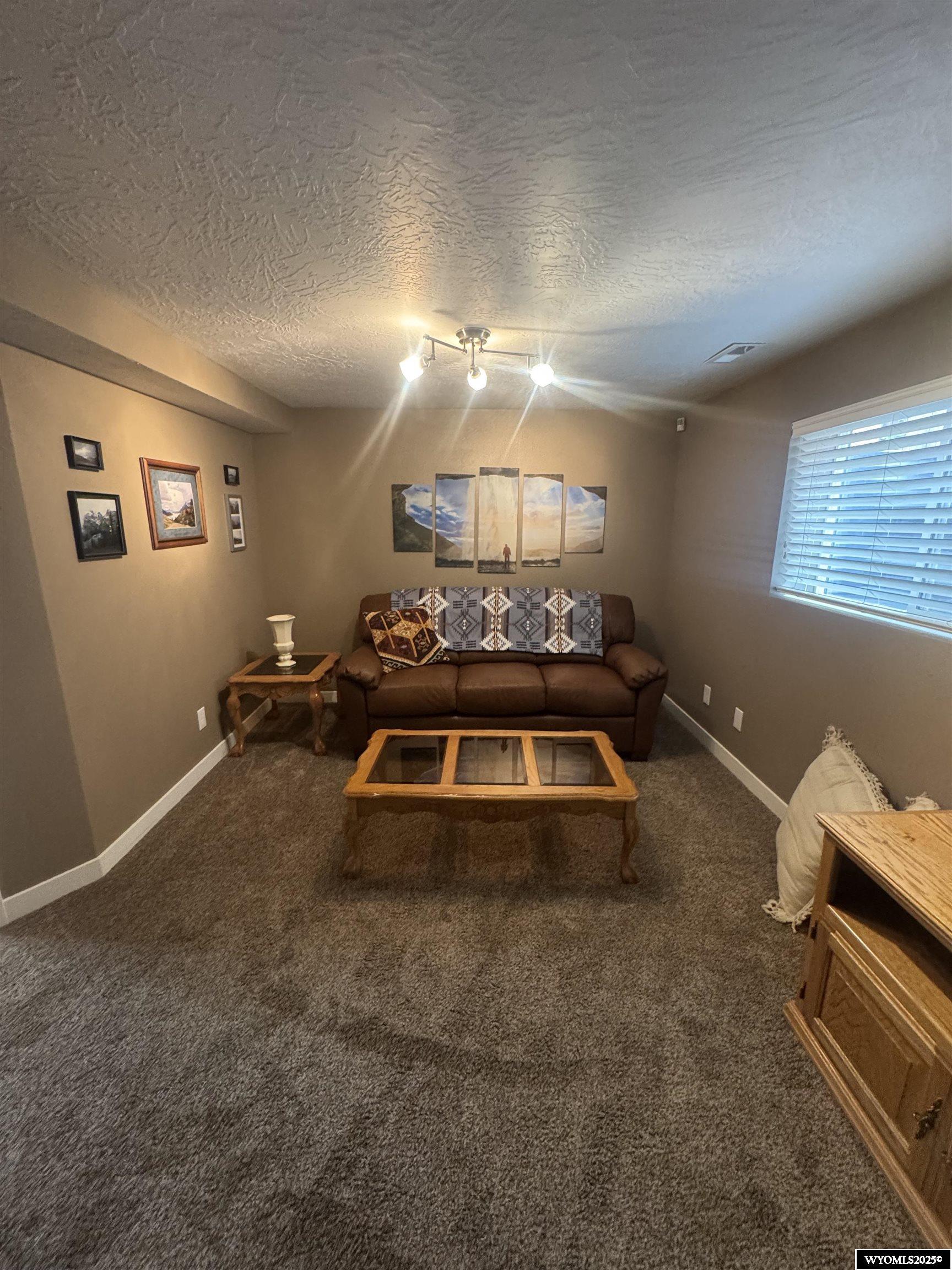 225 Tomahawk Drive