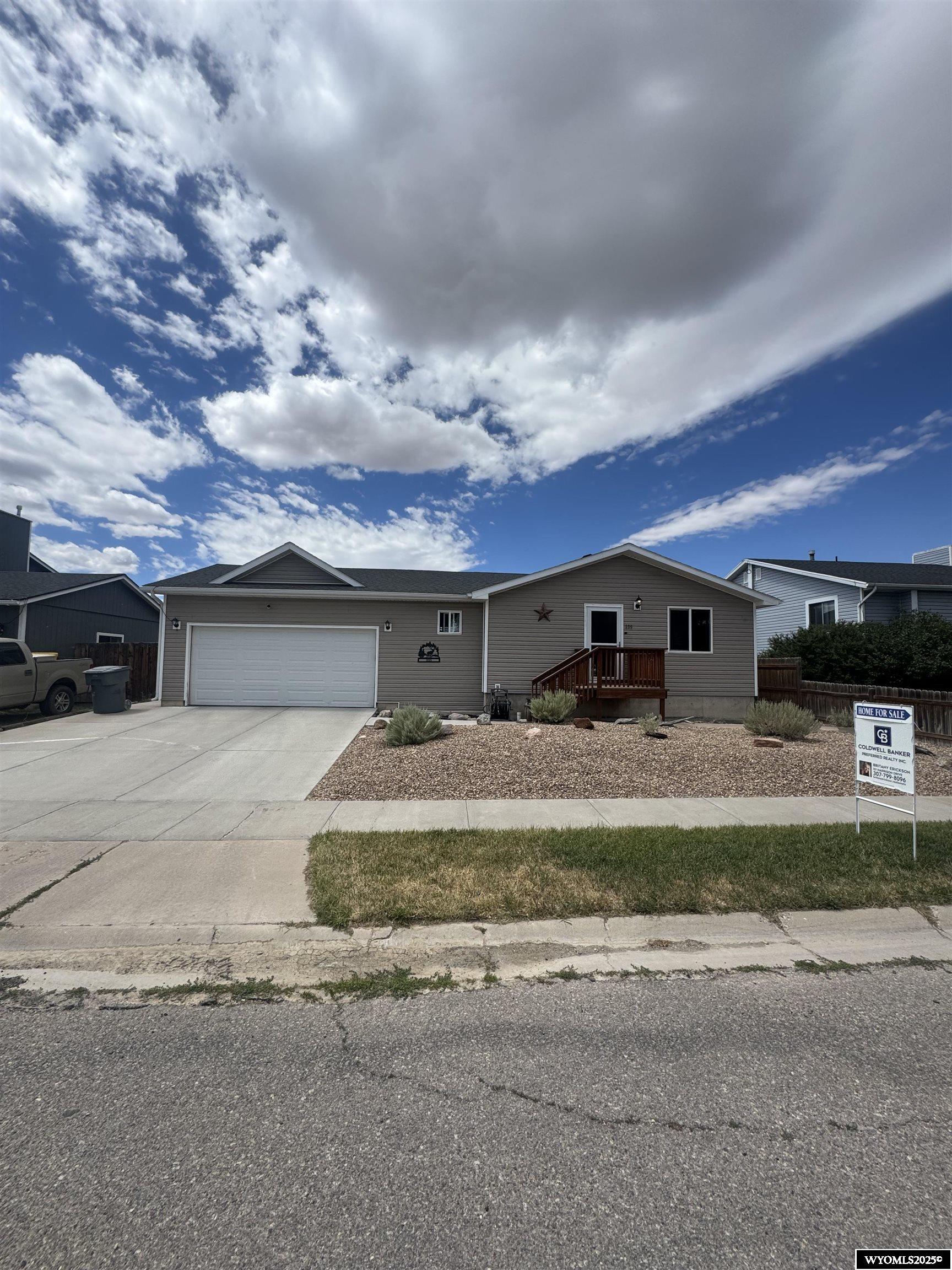 225 Tomahawk Drive