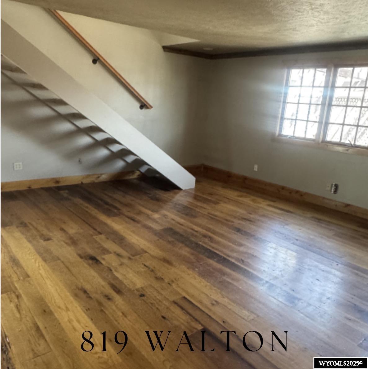 819 Walton Avenue
