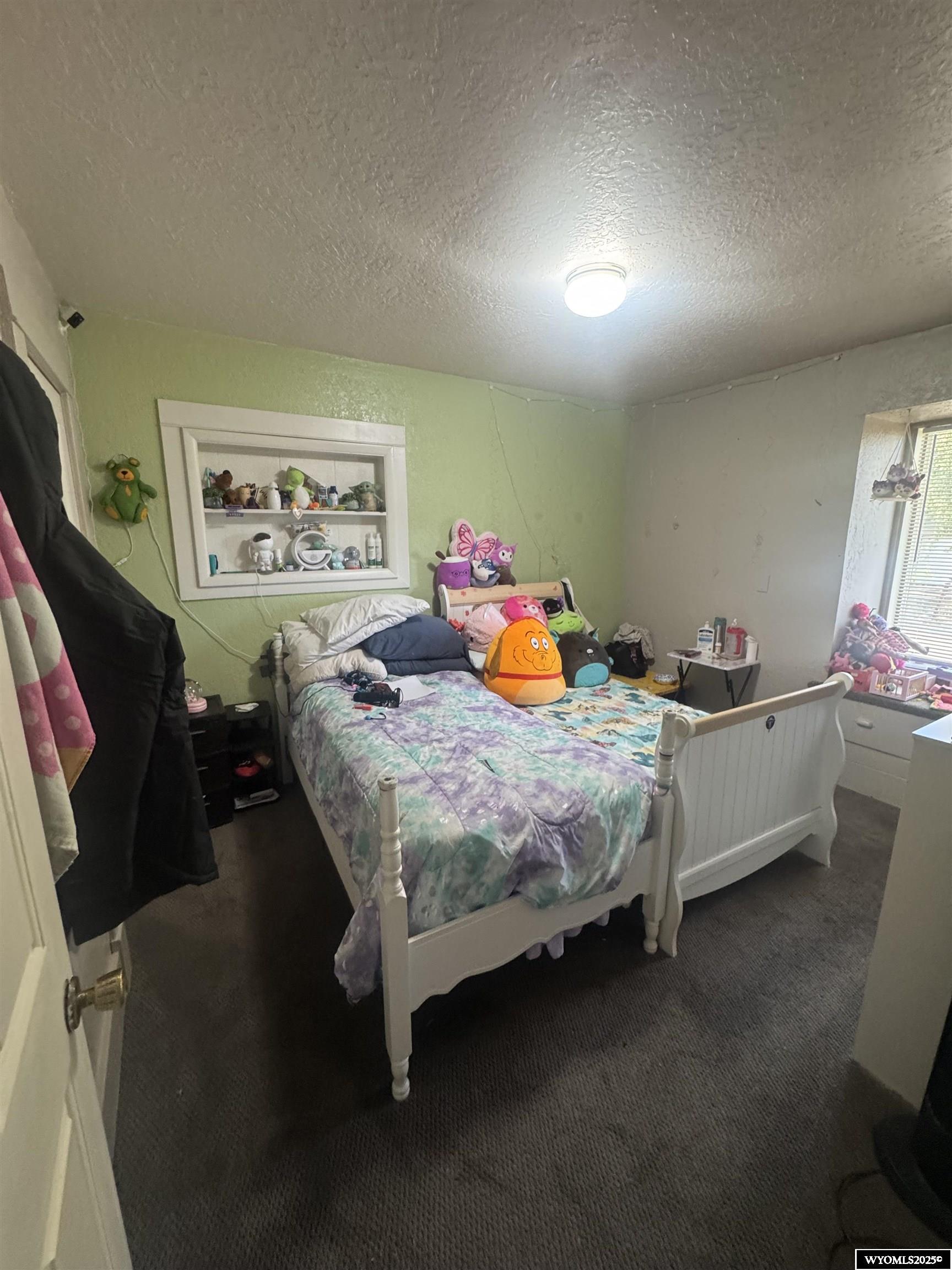 819 Walton Avenue