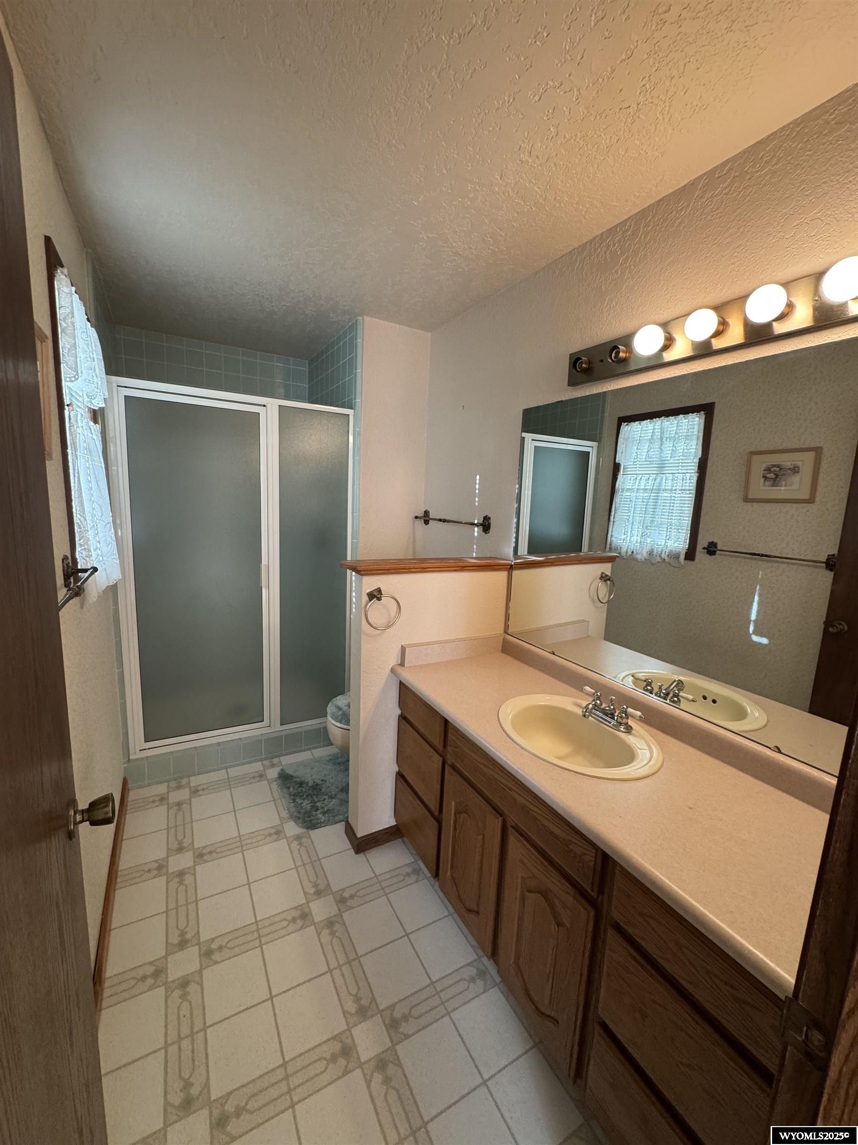 221 Rimrock Drive