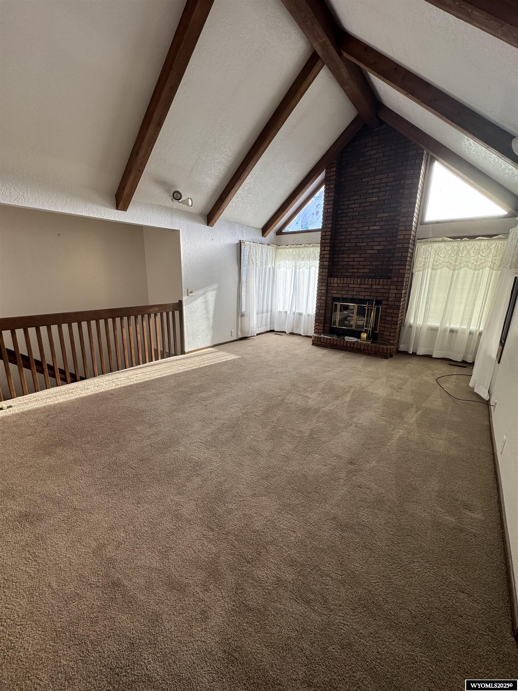 221 Rimrock Drive