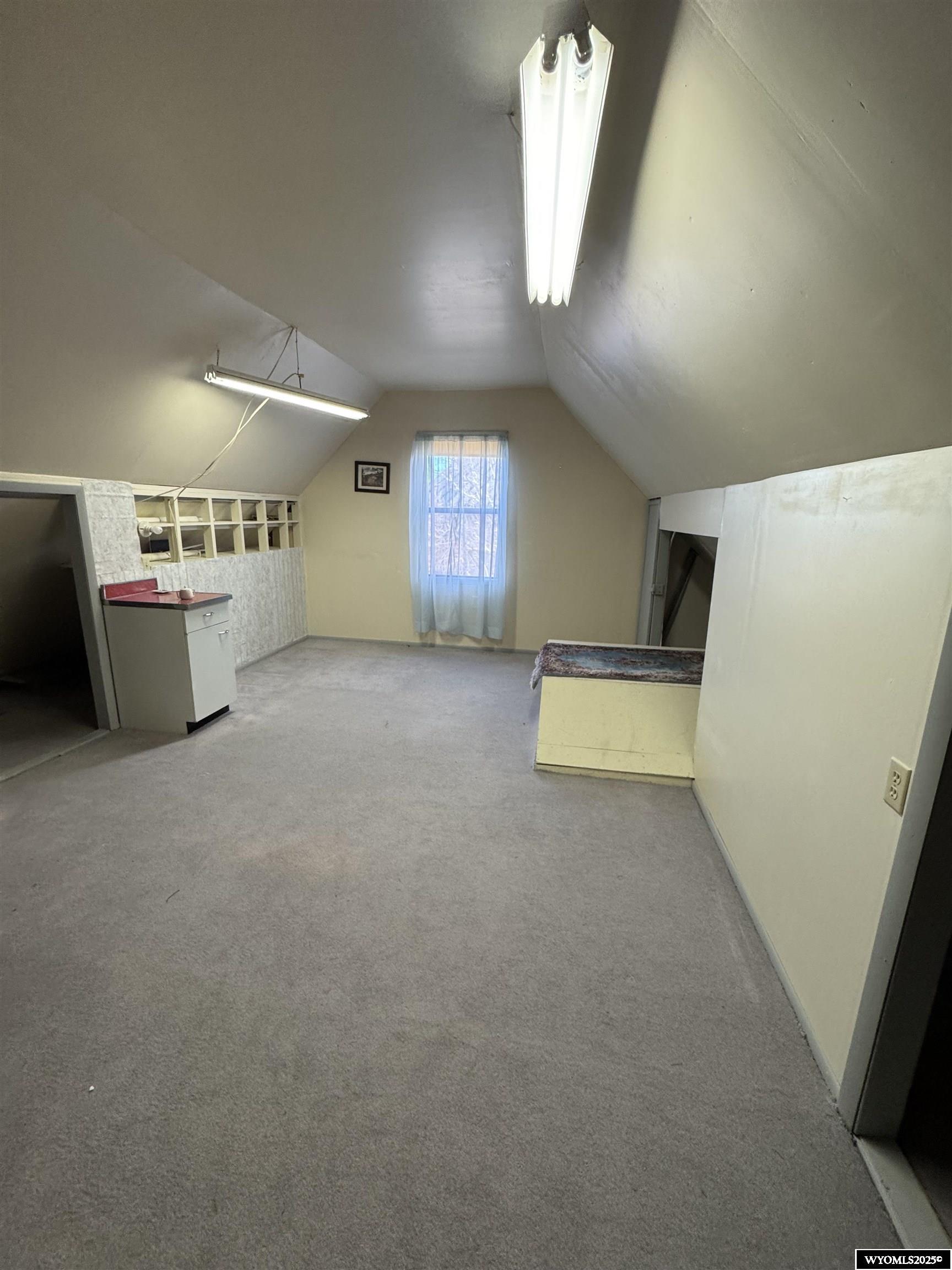 221 Rimrock Drive