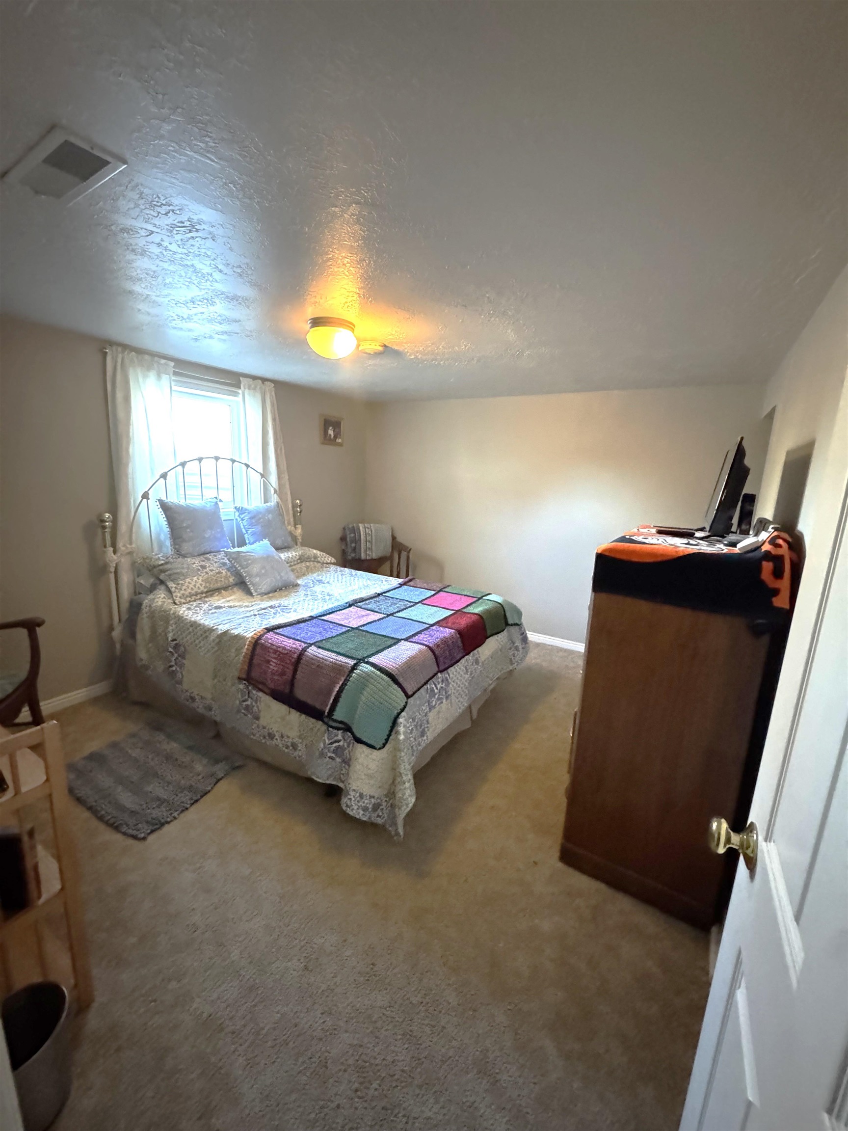 1616 W Center Street