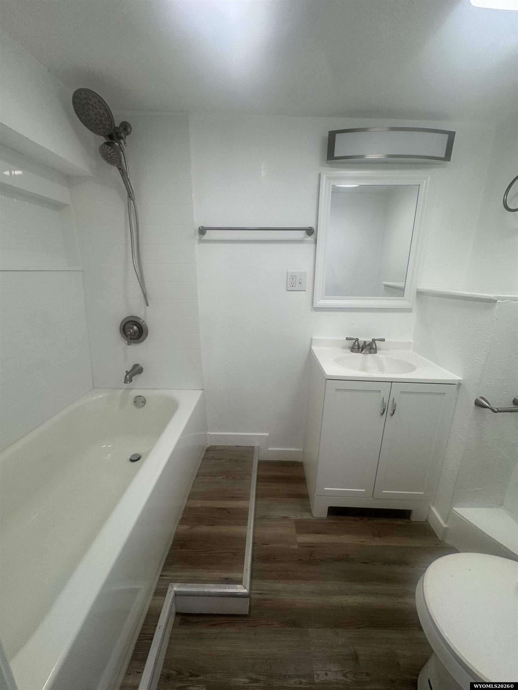 325 Ponderosa Place