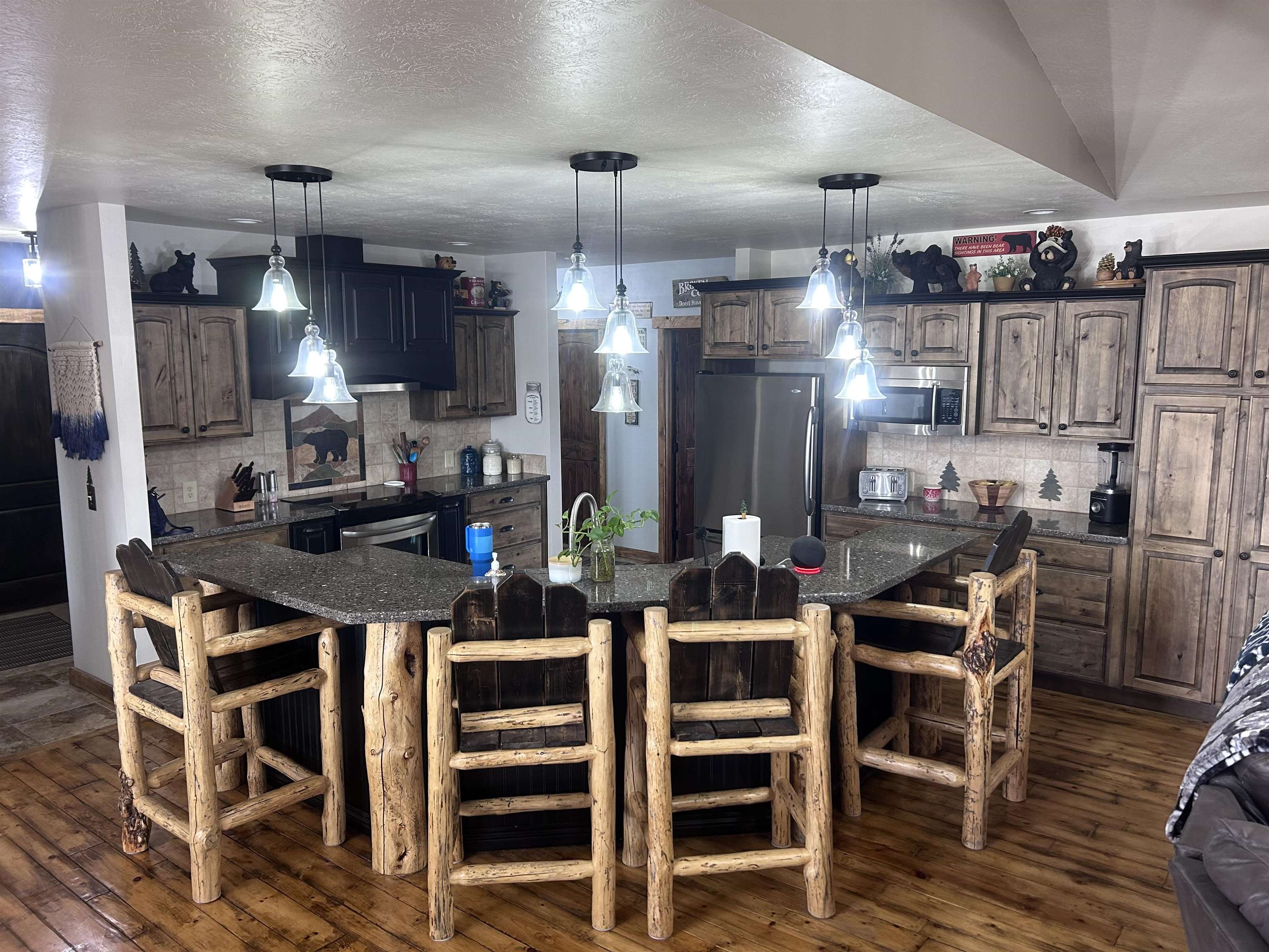 1937 Mill Creek Road