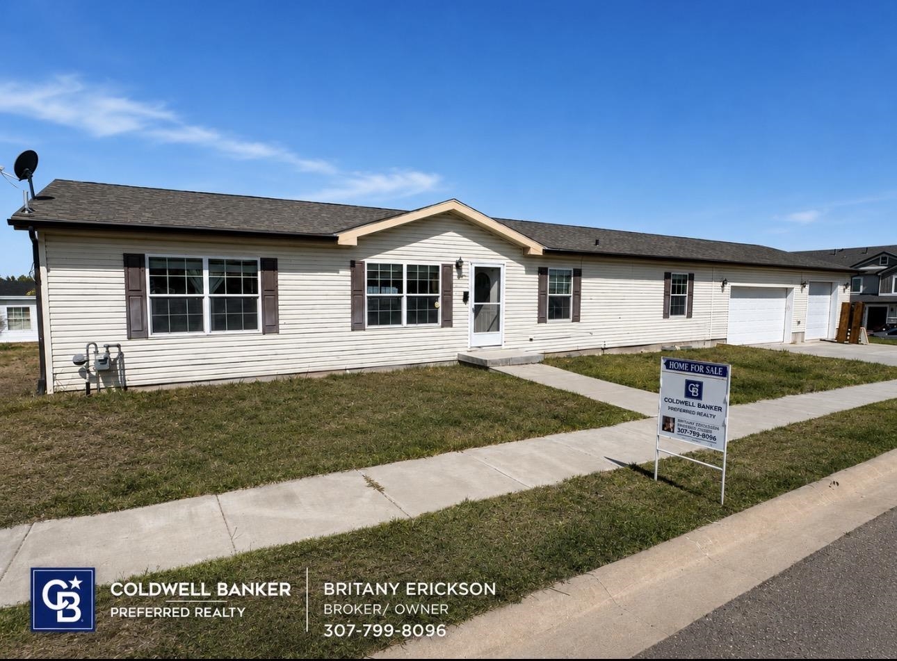 305 305 Green River